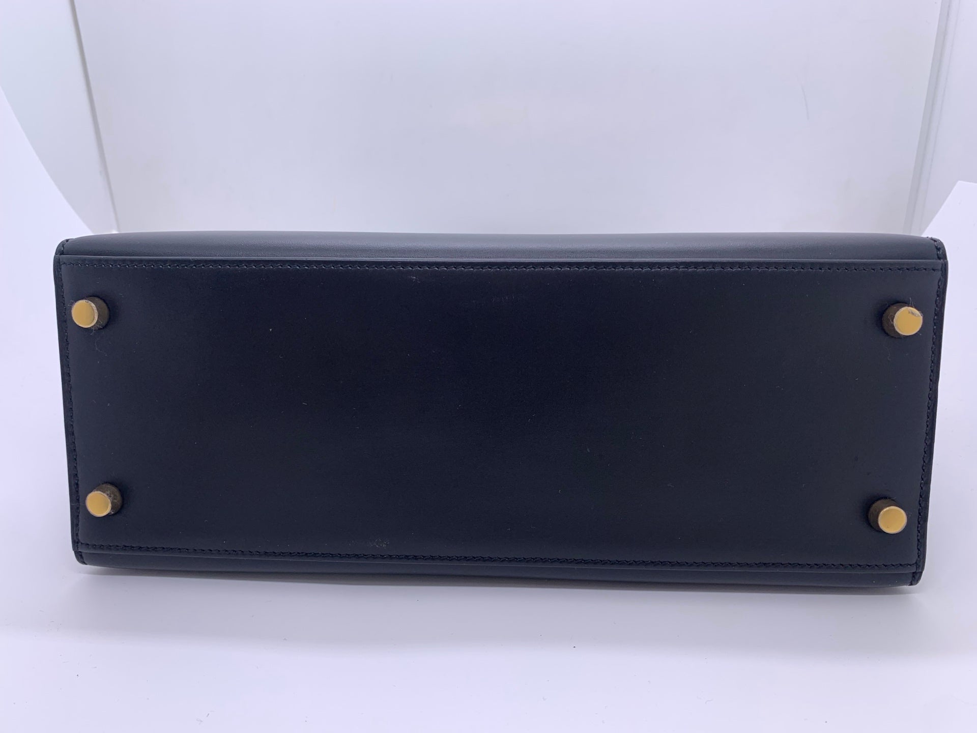 ✦ Hermès Kelly 28 bag, black Box leather, gold buckle, circle U engraving (vintage collector's item/classic black and gold)