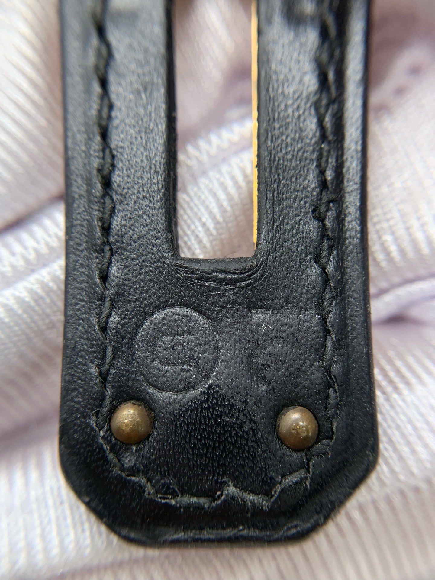 ✦ Hermès Kelly 28 bag, black Box leather, gold buckle, circle U engraving (vintage collector's item/classic black and gold)