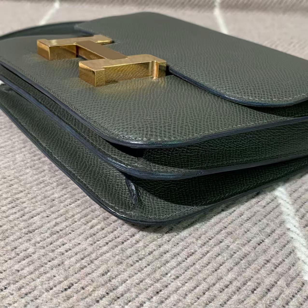 ✦ Hermès Constance 19 Bag C6 Grey-Green Epsom Leather with Gold Buckle and U-Engraving (Interior Mirror Version/Exquisite High-End Grey)