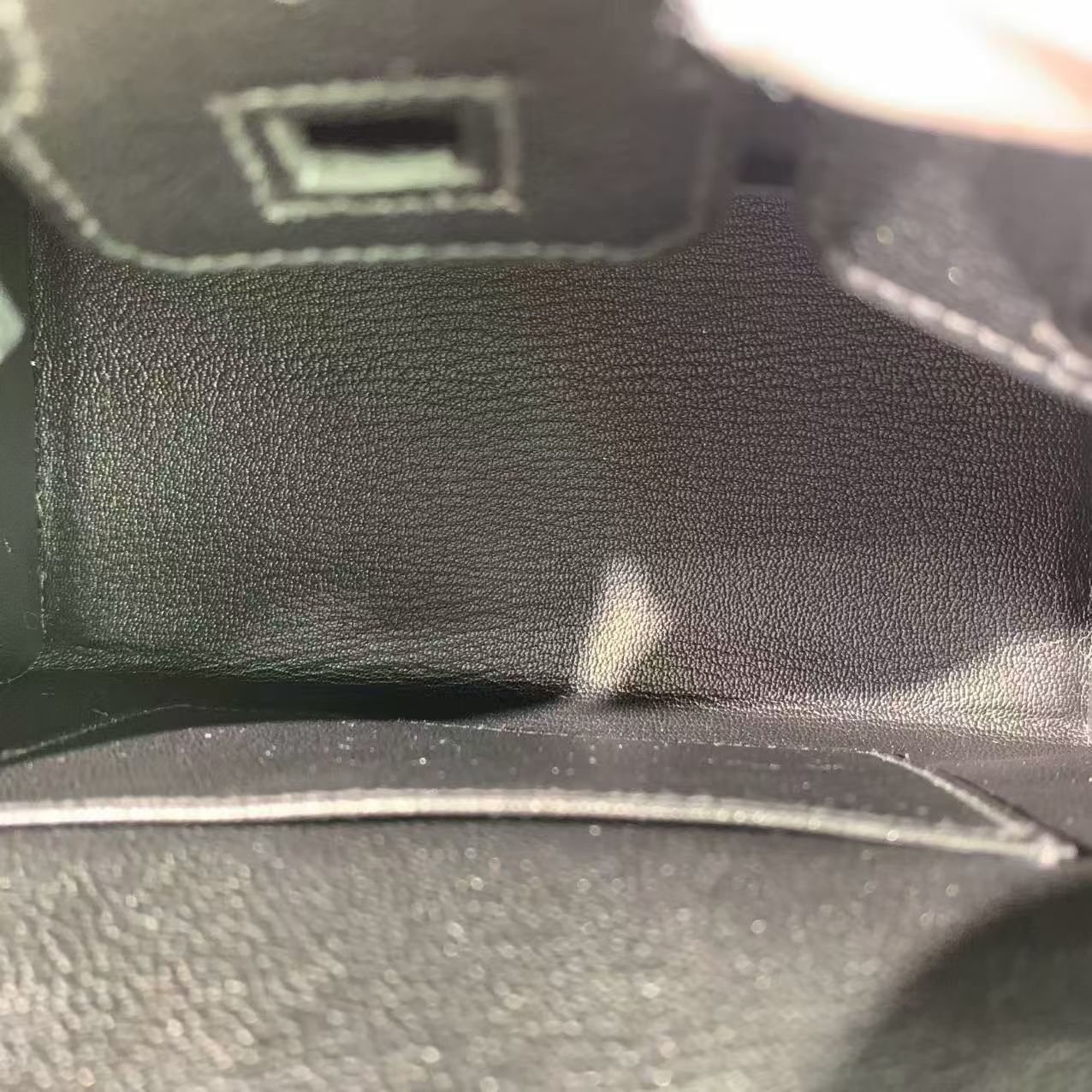 ✦ Hermès Birkin 20 Limited Edition Badge Beaded Black Goatskin Leather with Silver Buckle and K Engraving (Extreme Limited Edition/Complete Set with Invoice)