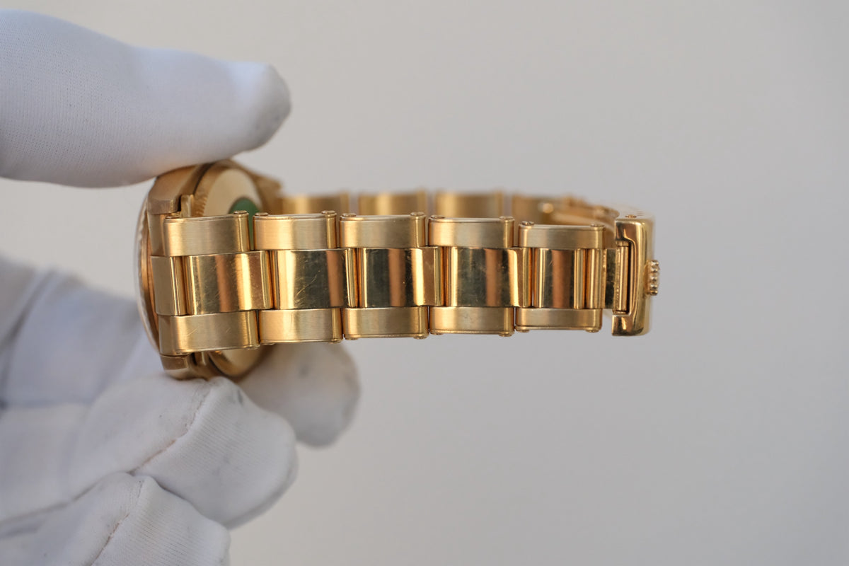 Rolex 劳力士 67518 蚝式恒动日志 18k黄金材质. 自动机械. 表径31mm，折叠扣，附件：盒子/说明 极美现货