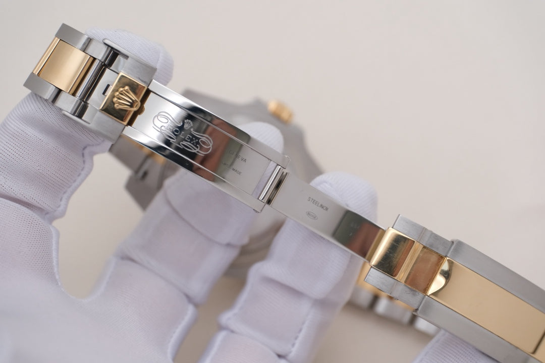 Rolex 劳力士 潜航者型 116613-LN-97203 自动机械，精钢，表经40毫米，钻刻间金 2013年 全套现货
