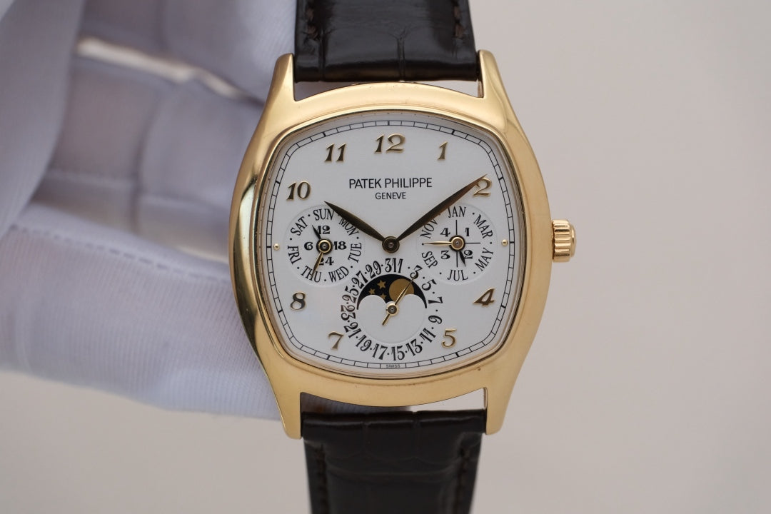 Patek Philippe 百达翡丽 超级复杂功能时计 5940J-001 自动机械，18k黄金， 单表好价