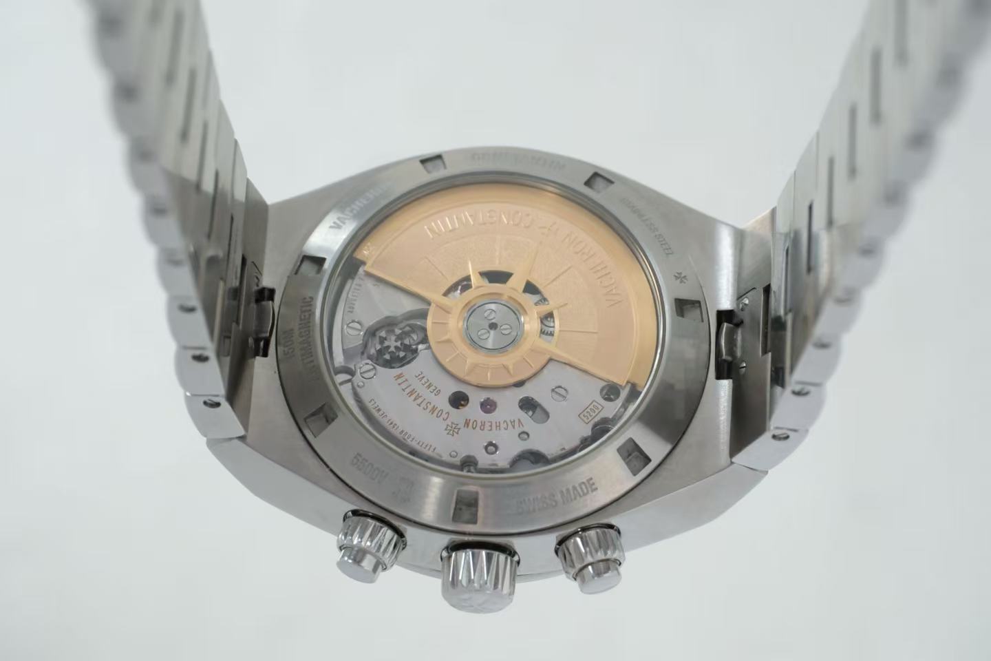 ✦ Vacheron Constantin Overseas 5500V 42.5mm Blue Dial Chronograph