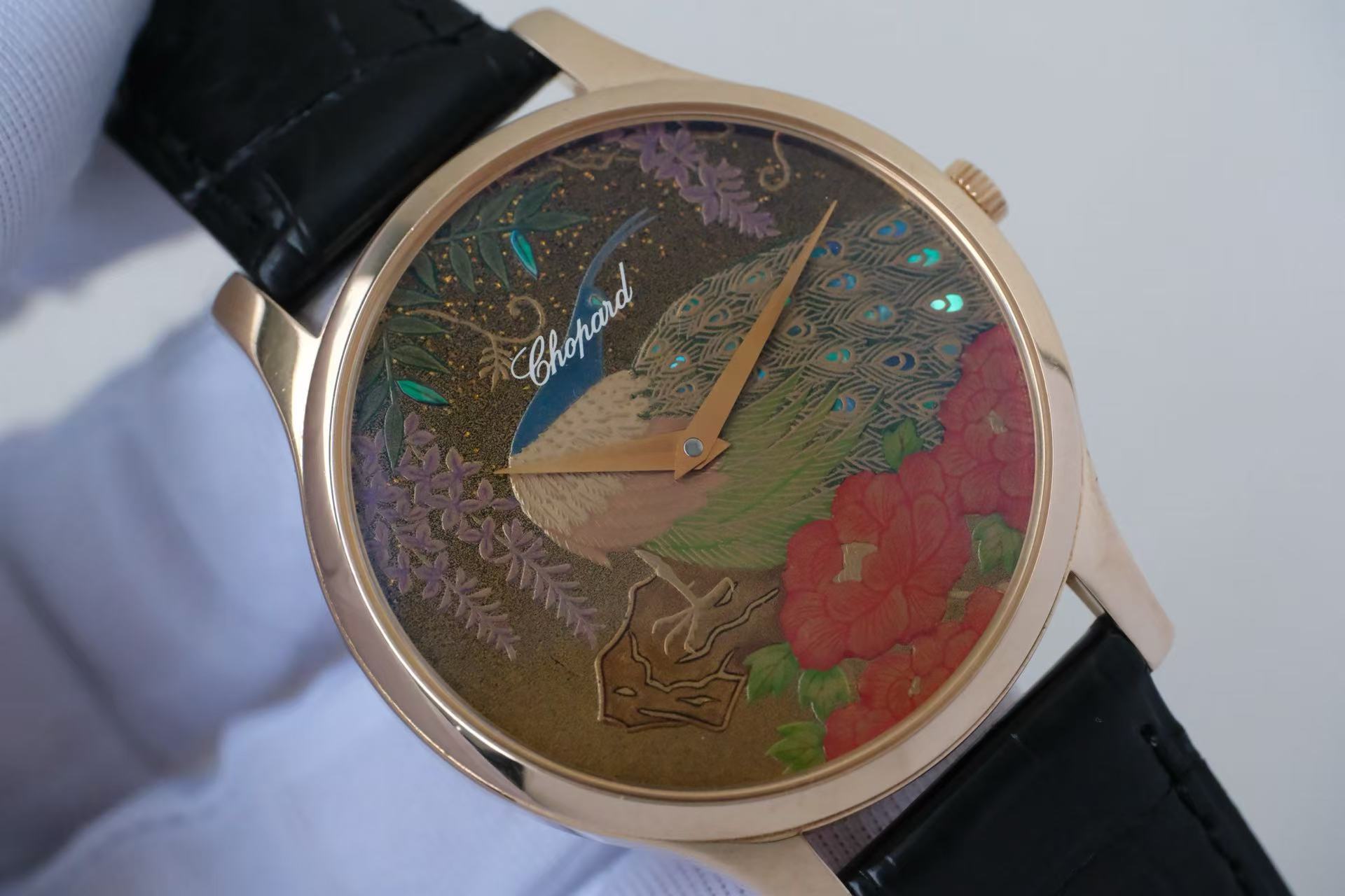 ✦ 萧邦 Chopard L.U.C 系列 39.5毫米 18K玫瑰金 莳绘工艺孔雀表盘