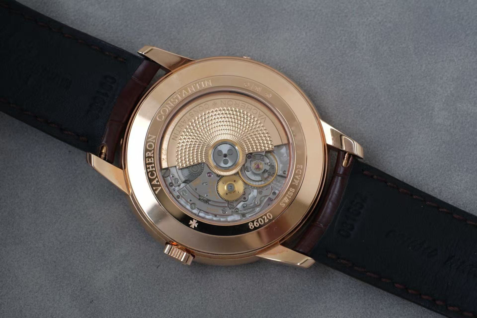 ✦ Vacheron Constantin Heritage Collection 42.5mm 18K Rose Gold Double Retrograde Date and Day