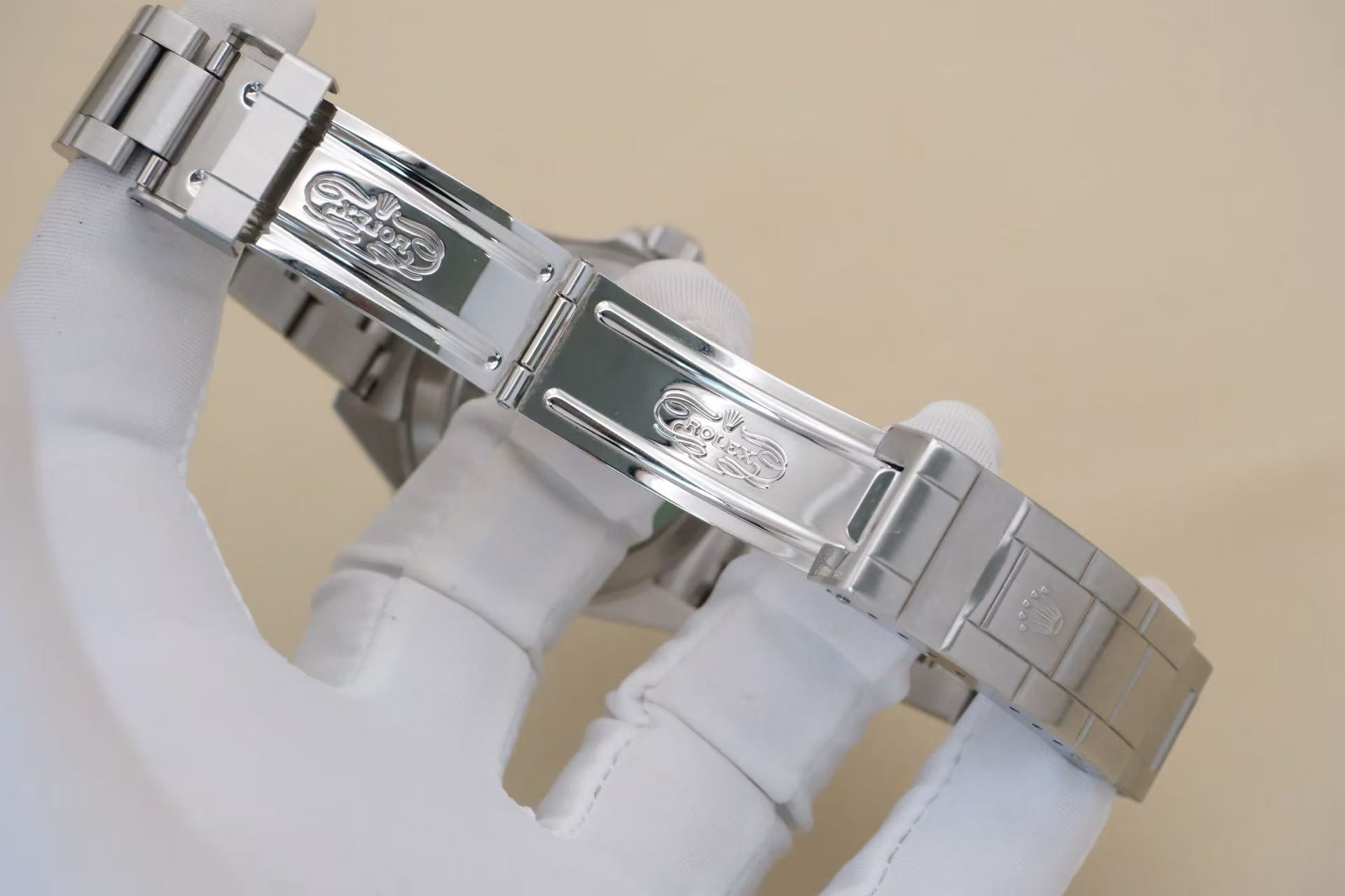 ✦ 劳力士 Rolex 潜航者型 40毫米 蚝式钢 一代铝圈黑水鬼 16610LN (2009年M字头/大全套)