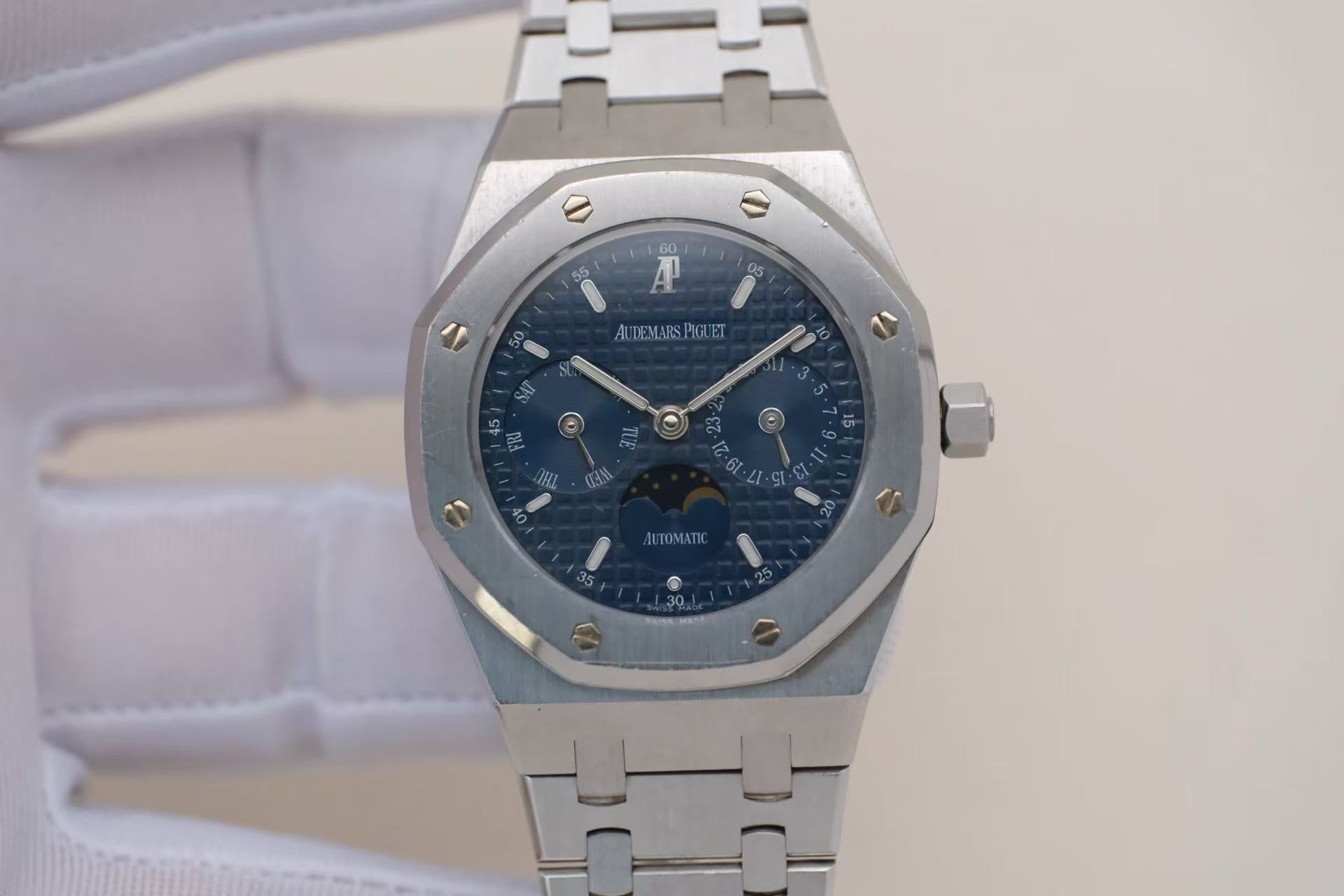 ✦ Audemars Piguet Royal Oak 36mm Rare Deep Blue Dial Moon Phase Calendar 25594ST.OO.0789ST.04 (2006 Policy)