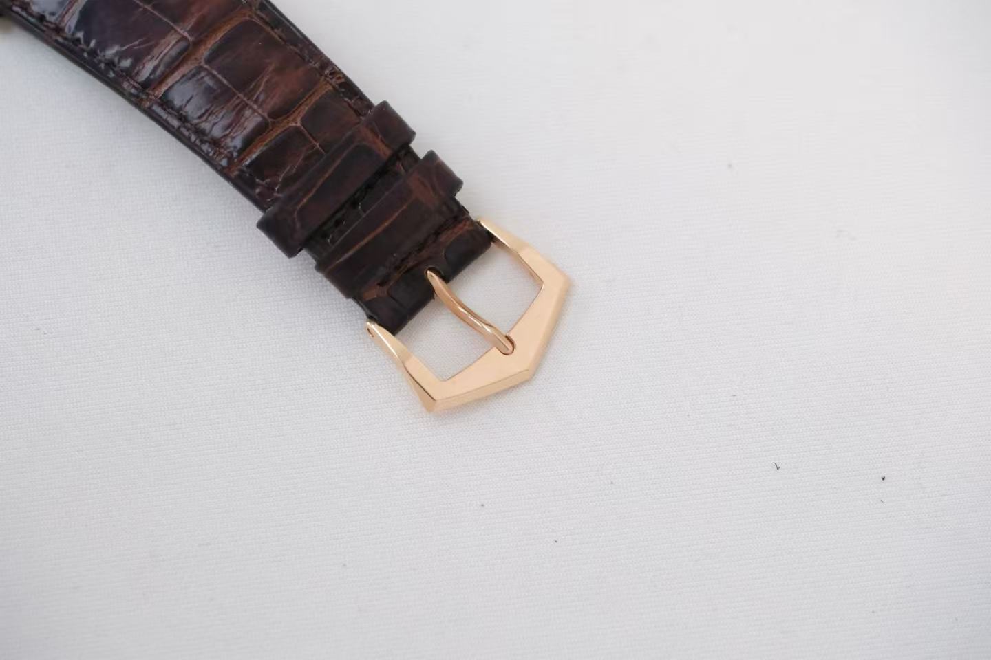 ✦ Patek Philippe Classic Collection 38mm 18K Rose Gold 5296R-010 (56 series/Excellent Condition)