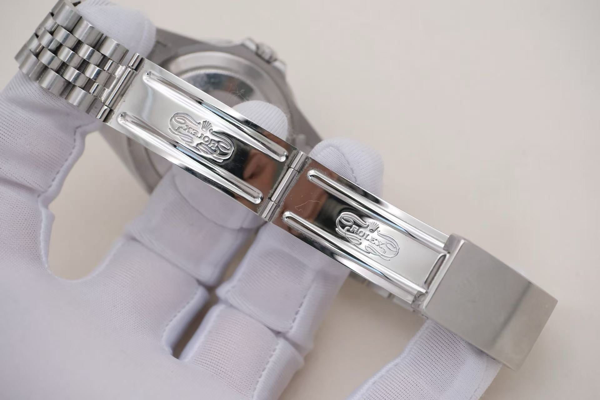 ✦ 劳力士 Rolex 格林尼治型 40毫米 铝质“可乐圈” 五铢链 16700 (E字头/已查码)