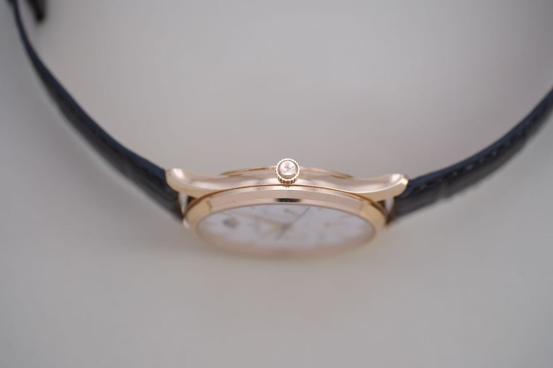 ✦ Jaeger-LeCoultre Master Ultra Thin 39mm 18K Rose Gold Annual Calendar Moon Phase Watch Q1302520 (Official 8-Year Extended Warranty/Watch Only, 2020)