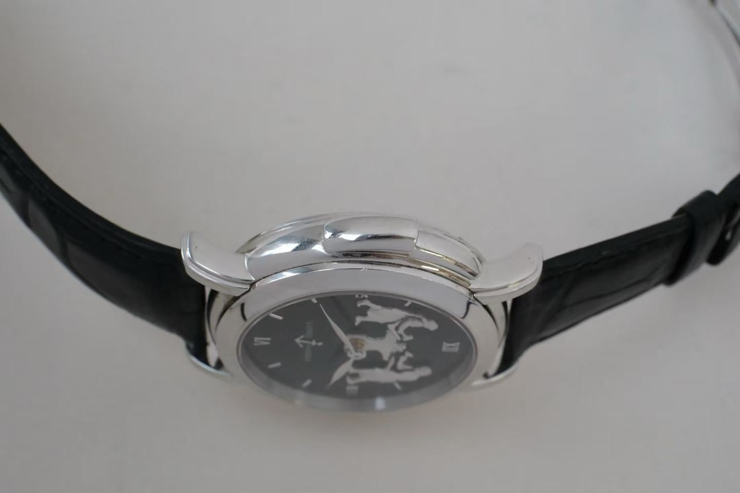 ✦ Ulysse Nardin Gilded Series 38.5mm PT950 Platinum Blacksmith Figure Minute Repeater 719-20 (Limited Edition of 50 Pieces Worldwide / Excellent Condition Available Now)