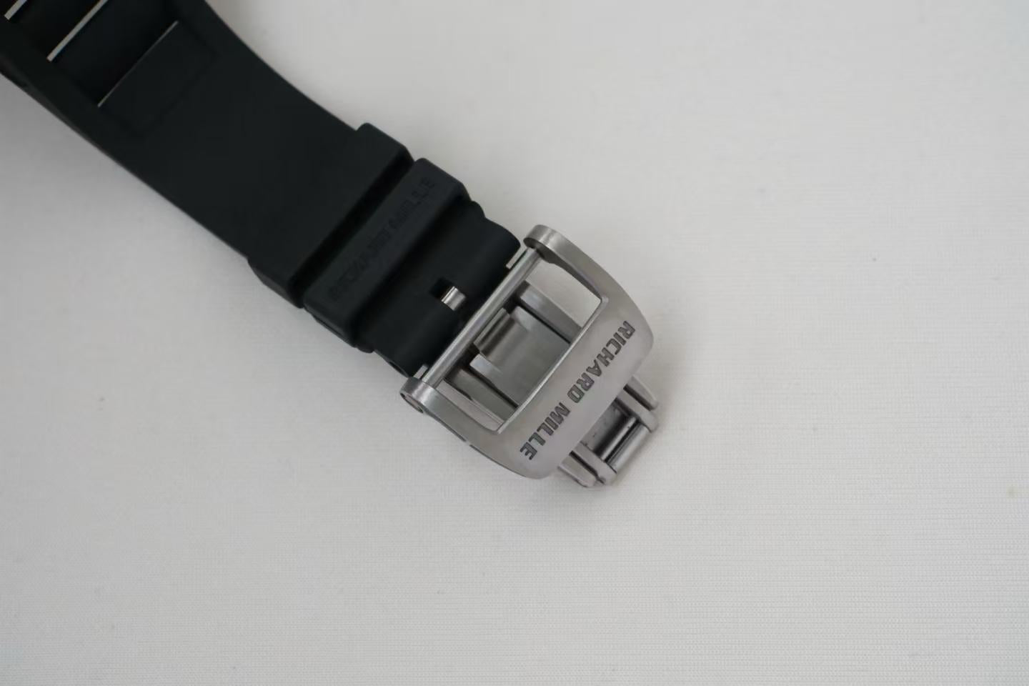 ✦ Richard Mille RM 030 Titanium Detachable Automatic Disc 50x42.7mm (2019 China Import Full Set/Unused)