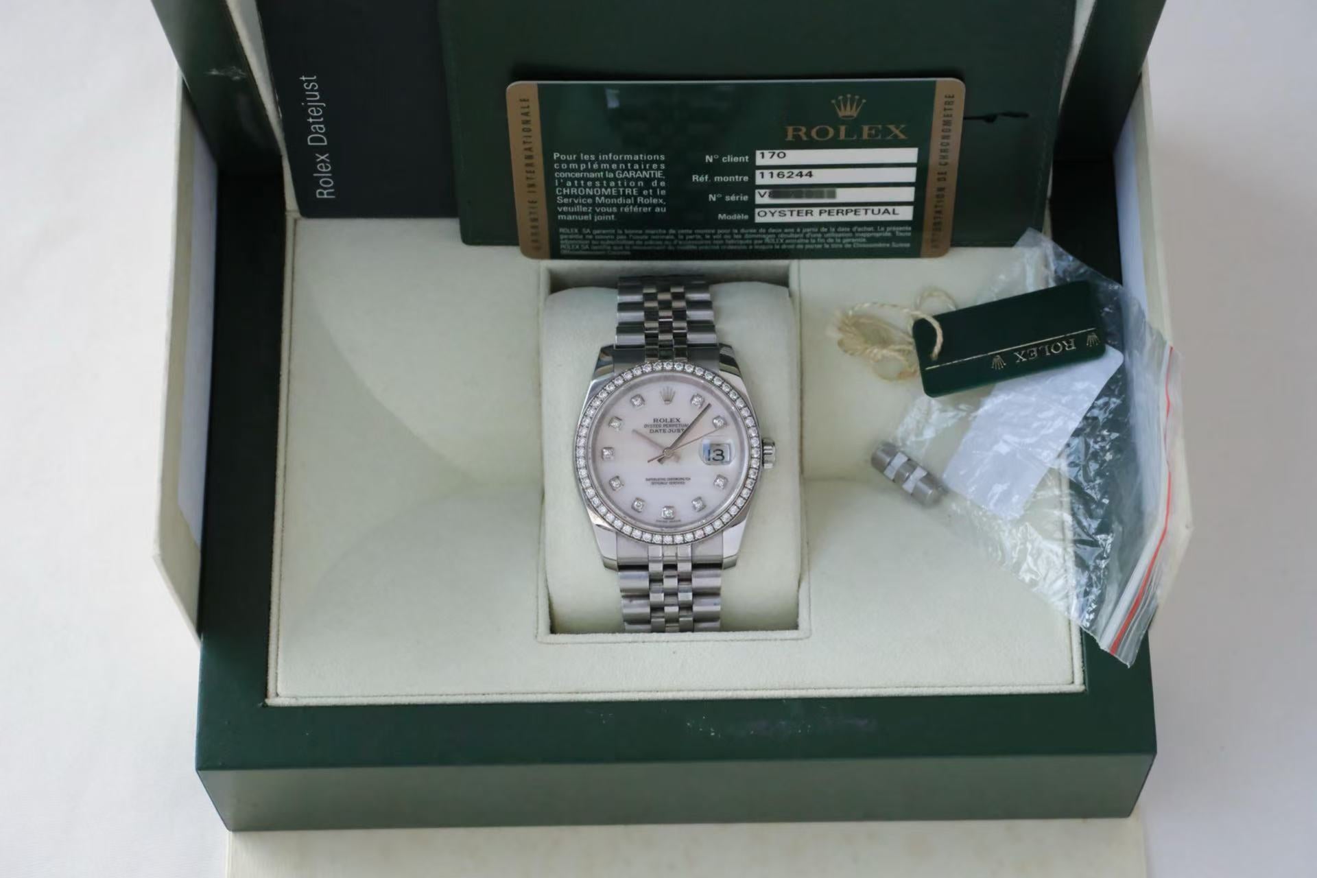 ✦ 劳力士 Rolex 日志型 36毫米 不锈钢 稀缺碎碟贝母钻面 116244 (2011年全套全长/含收据)