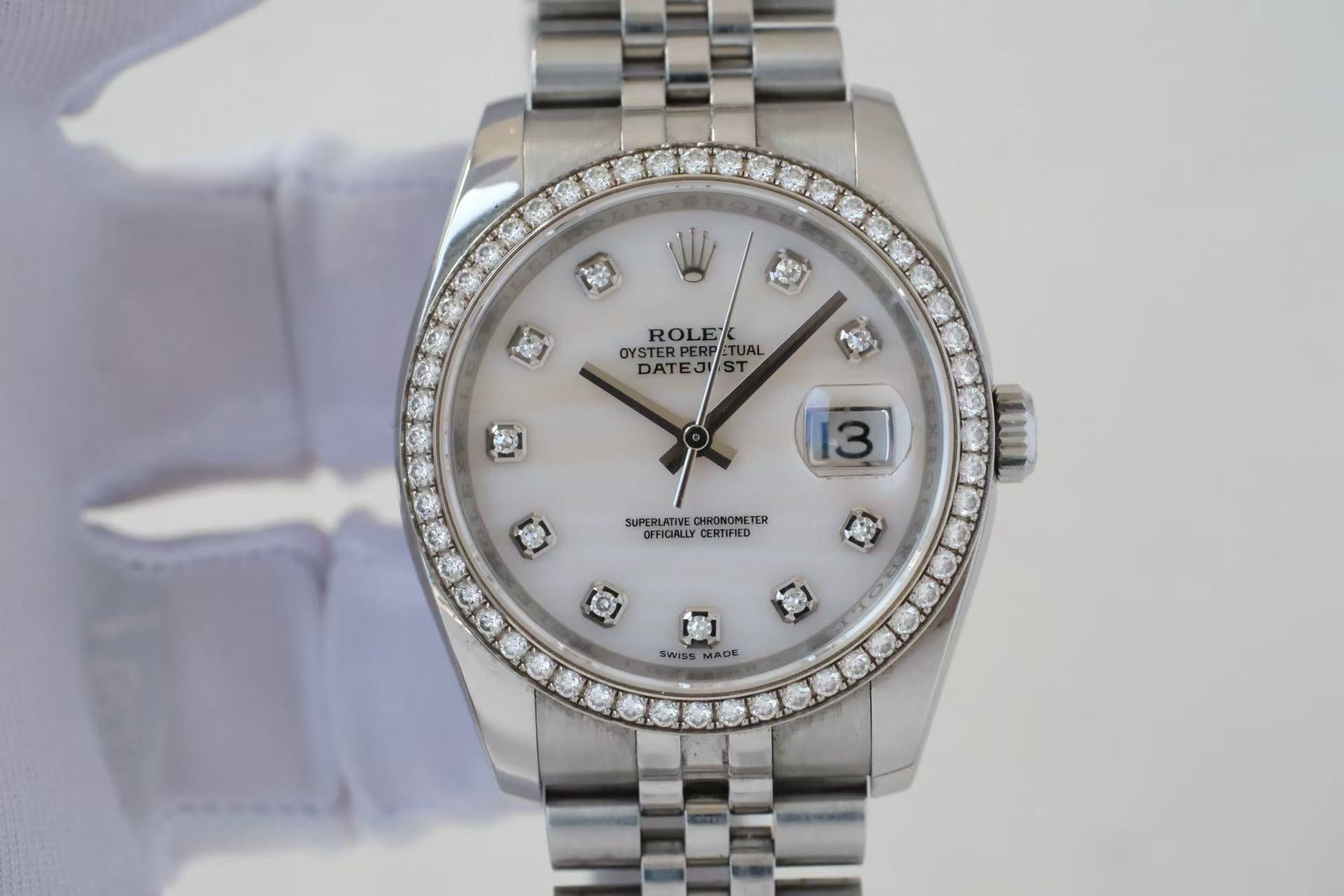 ✦ 劳力士 Rolex 日志型 36毫米 不锈钢 稀缺碎碟贝母钻面 116244 (2011年全套全长/含收据)