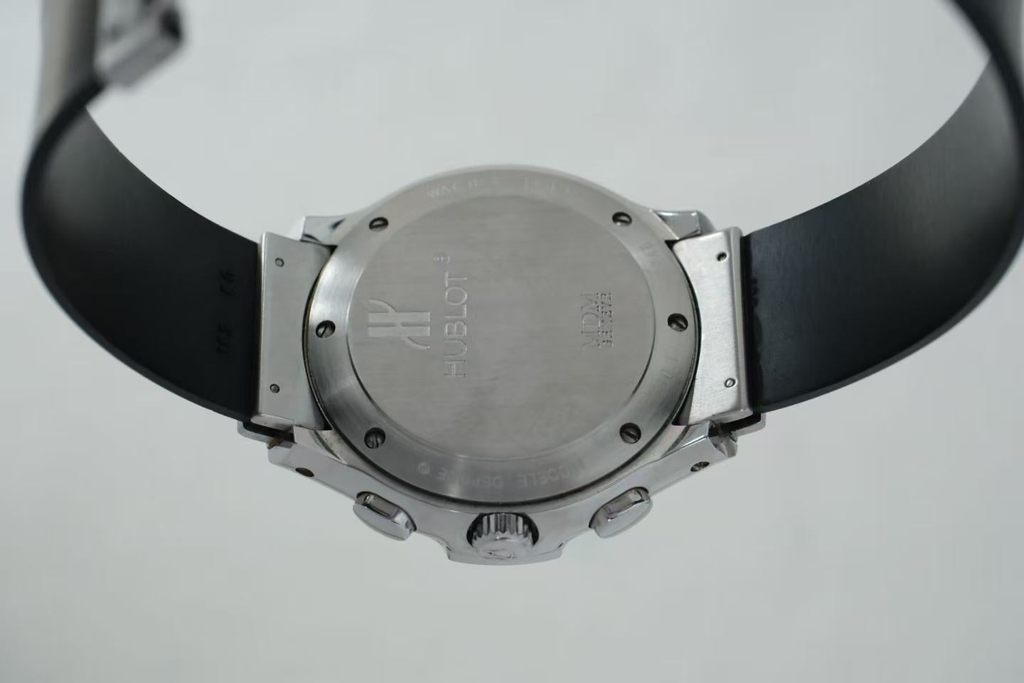 ✦ Hublot MDM Series 40mm Automatic Chronograph Middle East Eagle Custom Edition ref. 1810.1 (UAE Royal Family Military Customization/Extremely Rare)