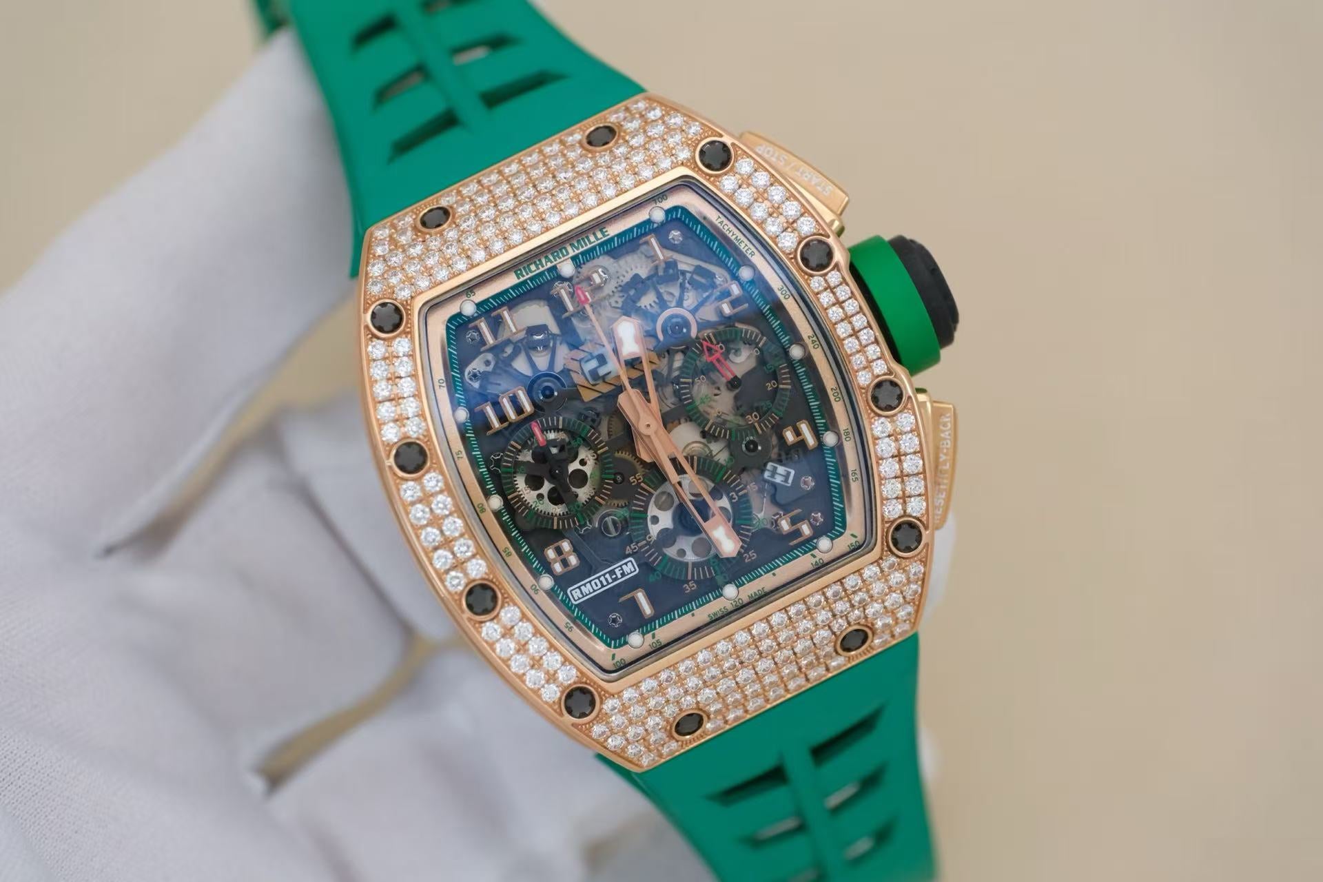 ✦ Richard Mille RM011 RG Macau Limited Edition 18K Rose Gold Rough Diamond (Limited to 30 pieces worldwide / Dual Certificates issued in 2016)