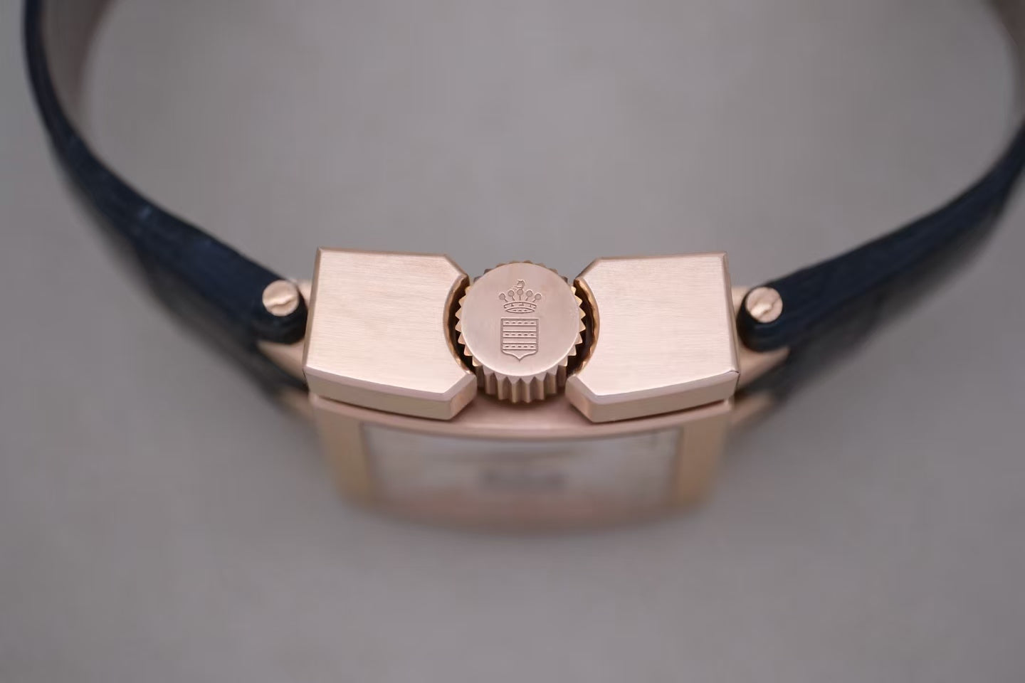 ✦ De GRISOGONO 帝致 瑞士独立制表 45mm 18K玫瑰金 隐藏式动显月相 自动机械
