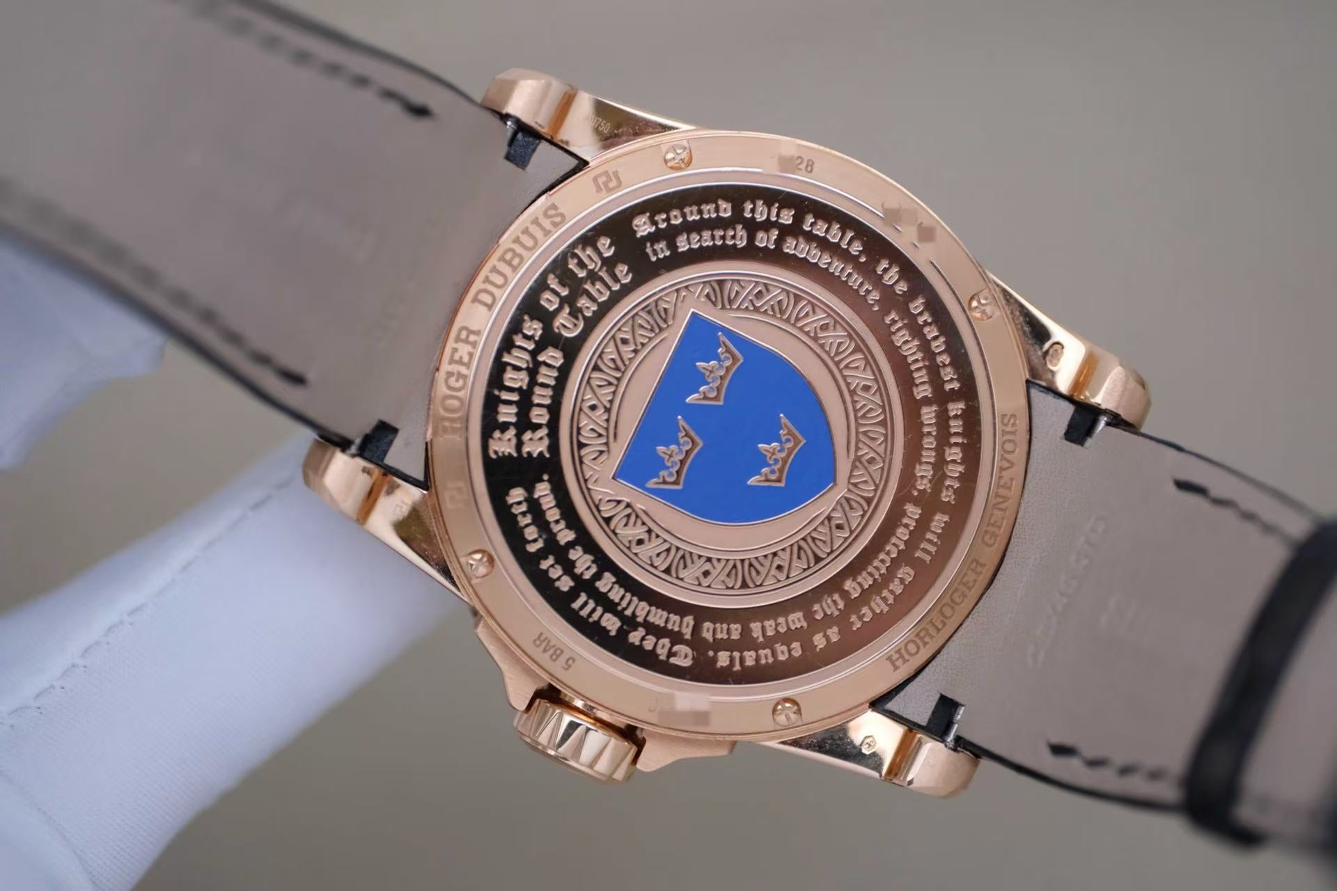 ✦ Roger Dubuis Knights of the Round Table, Generation 1, RDDBEX0398, 45mm, 18K Rose Gold Limited Edition