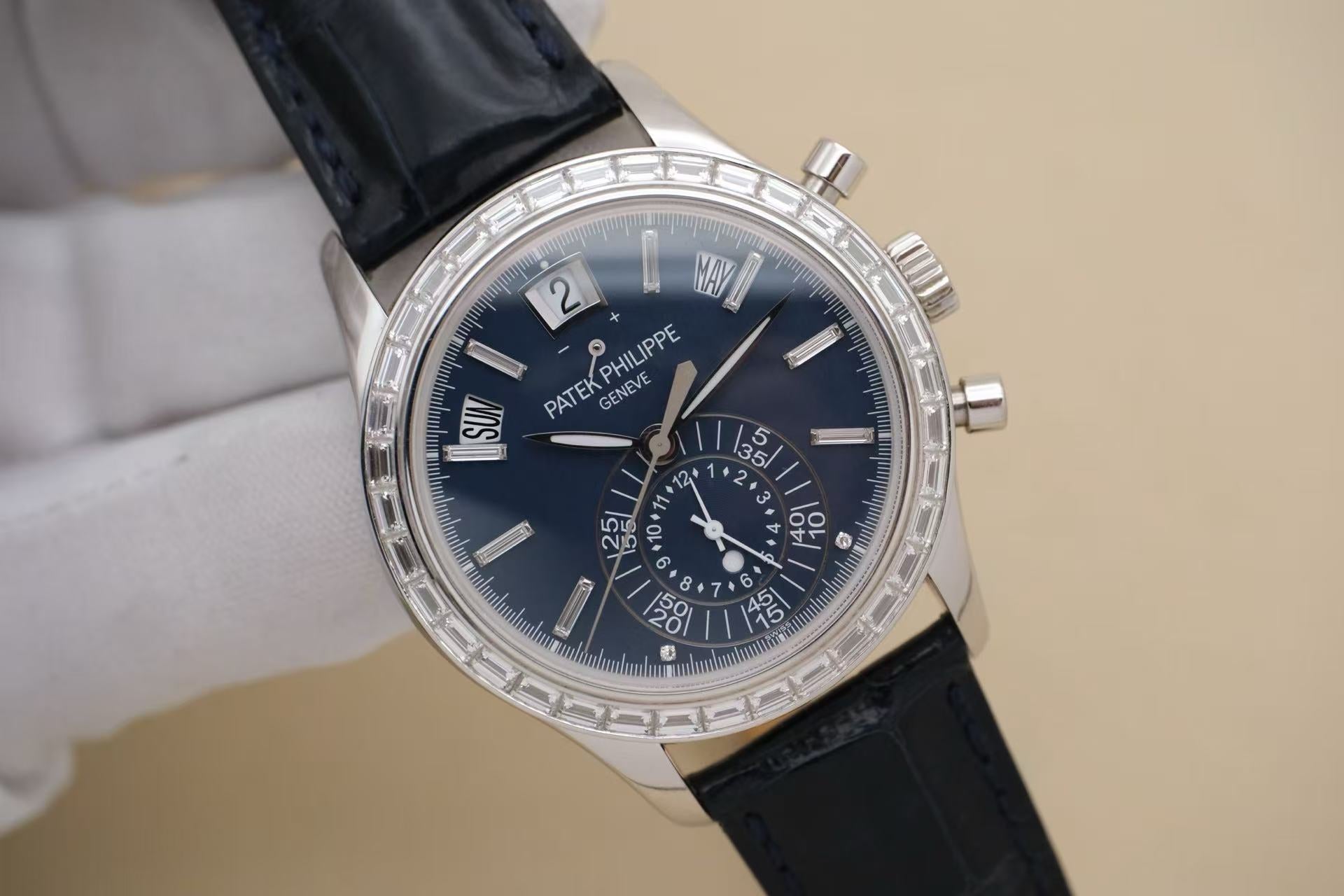 ✦ Patek Philippe Complications Timepiece 5961P 40.5mm PT950 Platinum with Diamonds and Blue Dial Automatic Mechanical