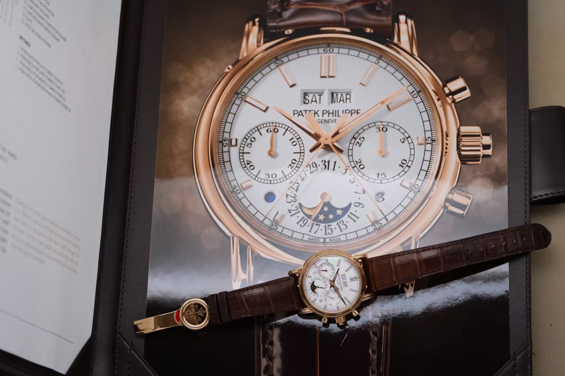 ✦ Patek Philippe Grand Complications Timepiece 5204R 40mm 18K Rose Gold Manual Mechanical