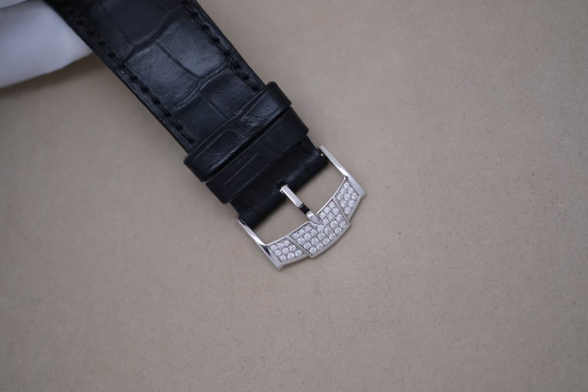 ✦ Piaget Jewelry Watch G0A33075 36x46mm 18K White Gold Diamond-Set Automatic Mechanical Watch