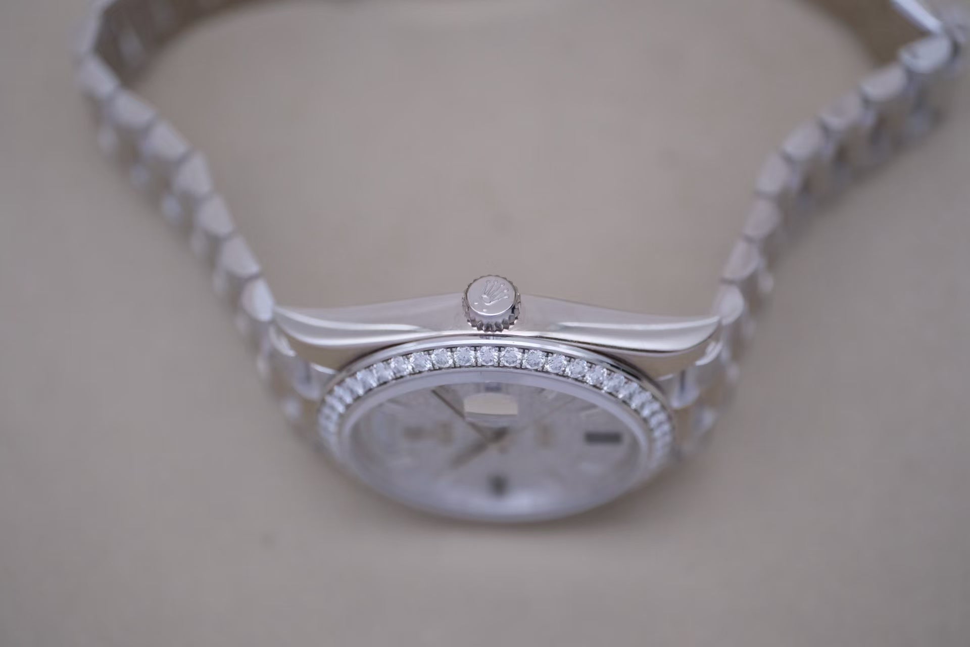 ✦ Rolex Day-Date 228349RBR 40mm 18K White Gold Automatic Watch with Diamonds