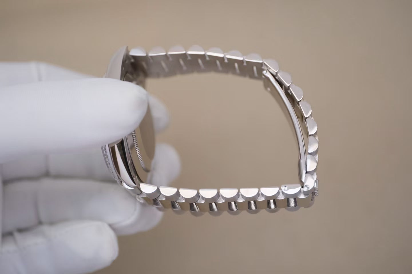 ✦ Rolex Day-Date 228349RBR 40mm 18K White Gold Automatic Watch with Diamonds