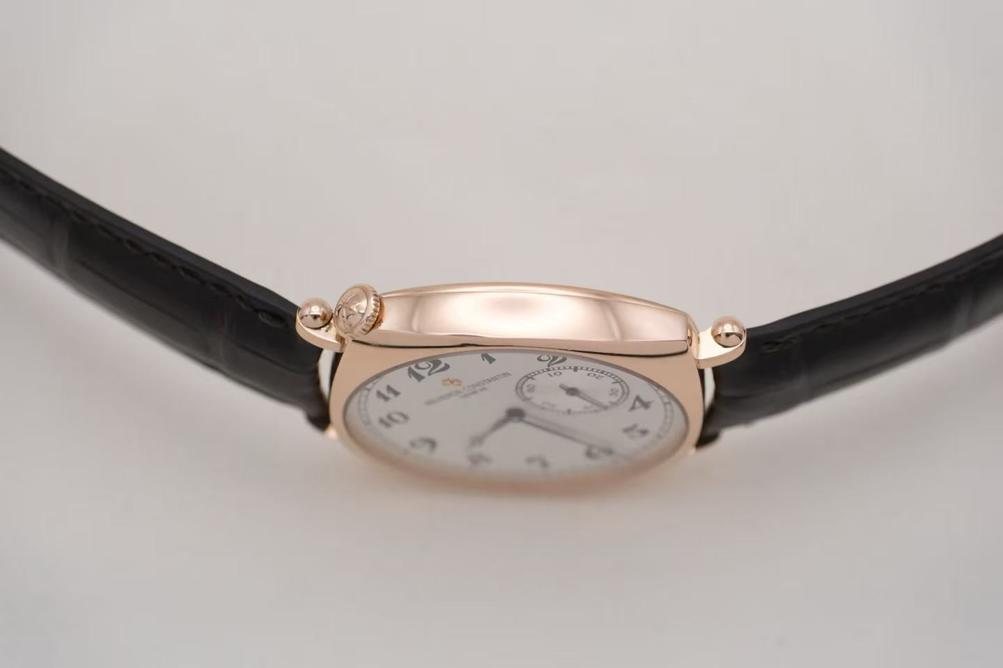 ✦ Vacheron Constantin Historic Masterpiece 82035 40mm 18K Pink Gold Off-center Dial Manual Winding Watch