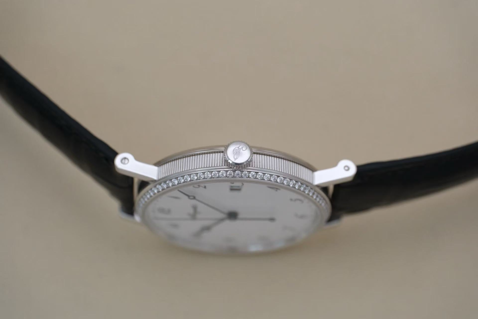 ✦ 宝玑 Breguet 经典系列 5178BB 38毫米 18K白金 珐琅盘 镶钻 自动机械
