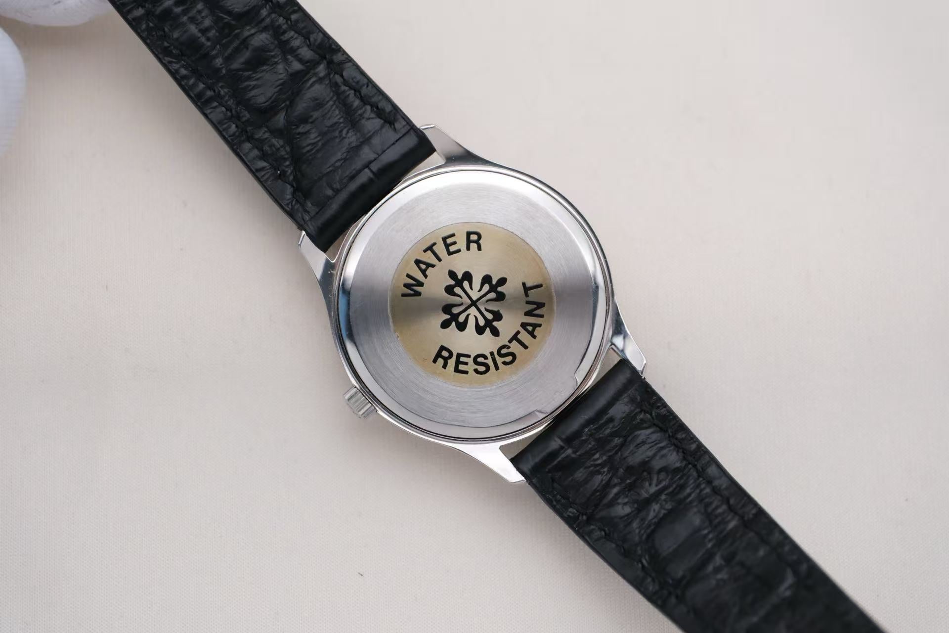 ✦ Patek Philippe Calatrava 3923A 31.5mm Rare Stainless Steel Small Seconds Manual Mechanical Watch