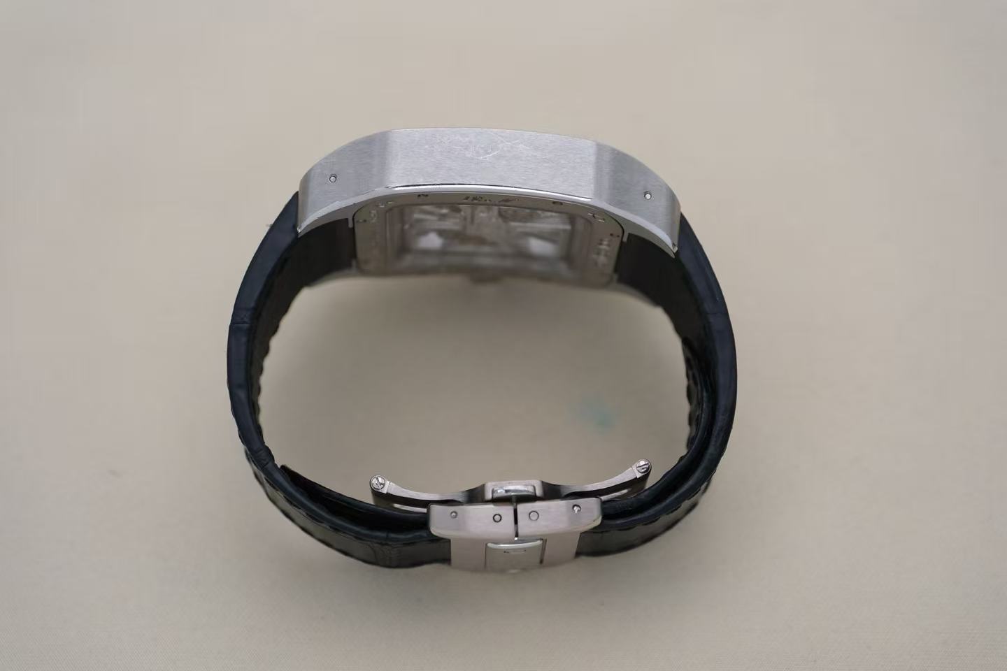 ✦ 卡地亚 Cartier 山度士 W2020018 46.5x54.9毫米 950铂金 镂空 手动机械