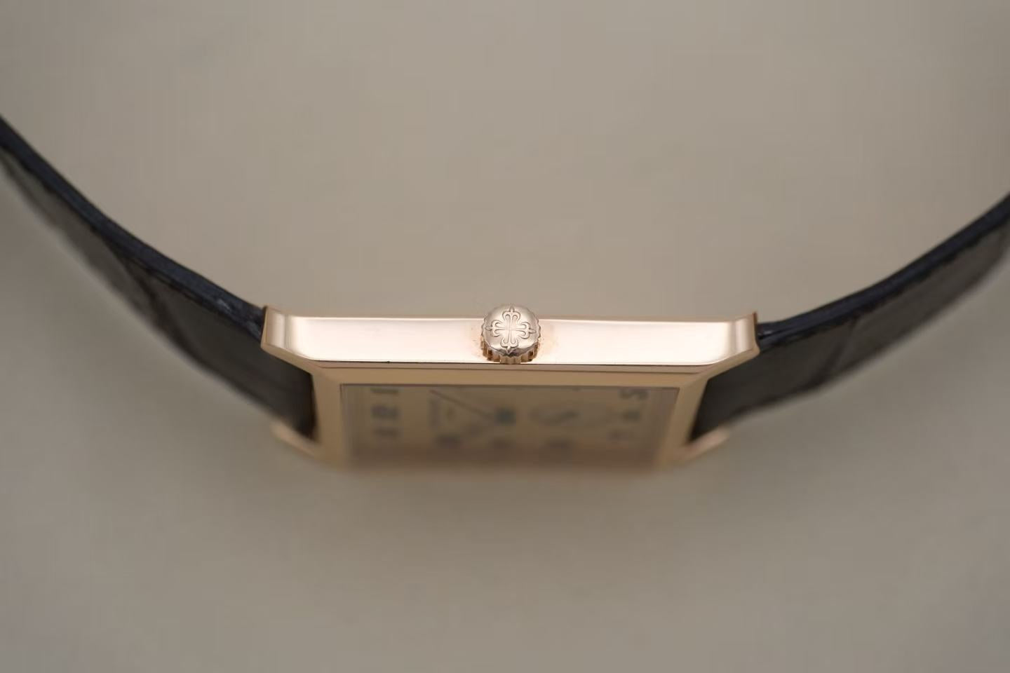 ✦ 百达翡丽 Patek Philippe Gondolo 5109R 43x30毫米 18K玫瑰金 手动机械