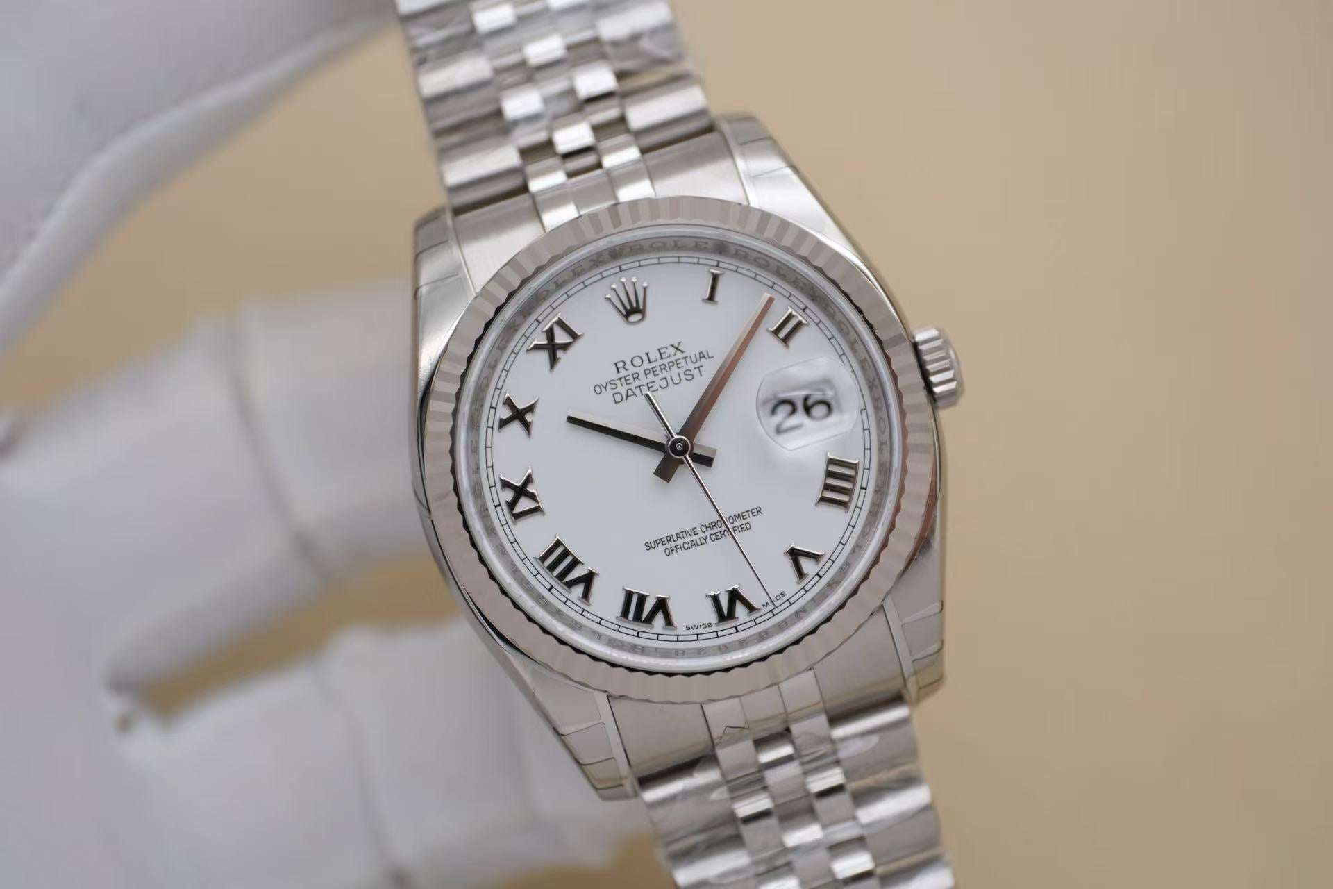 ✦ 劳力士 Rolex 日志型 116234 36毫米 18K白金圈 罗马字 全膜未使用
