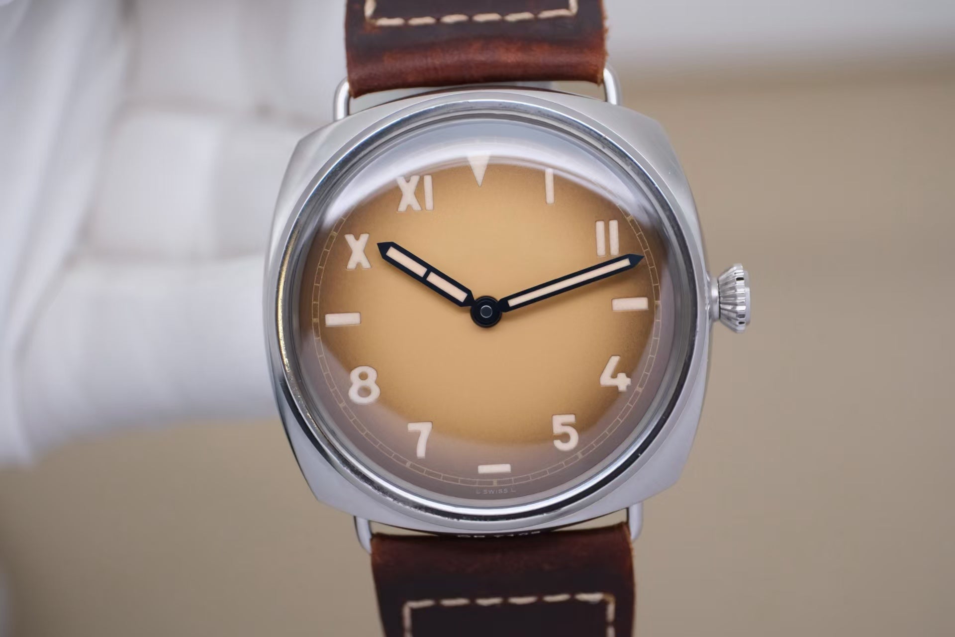 ✦ Panerai Rademir PAM00931 47mm Stainless Steel Sandblasted Egg Yolk Pie California Pastry Manual Mechanical Shot