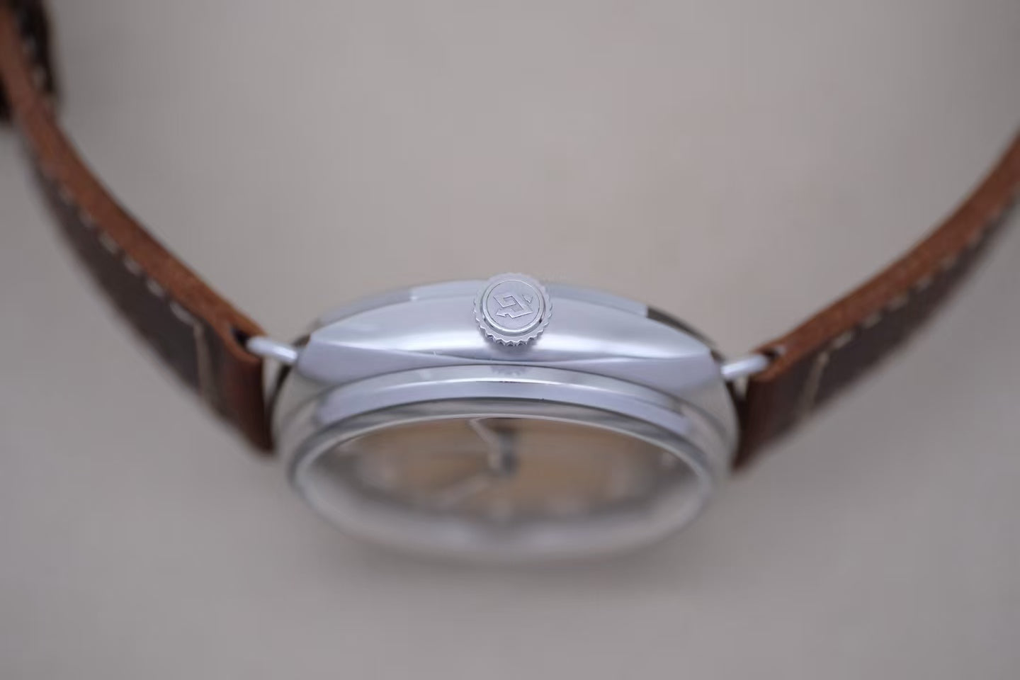✦ Panerai Rademir PAM00931 47mm Stainless Steel Sandblasted Egg Yolk Pie California Pastry Manual Mechanical Shot