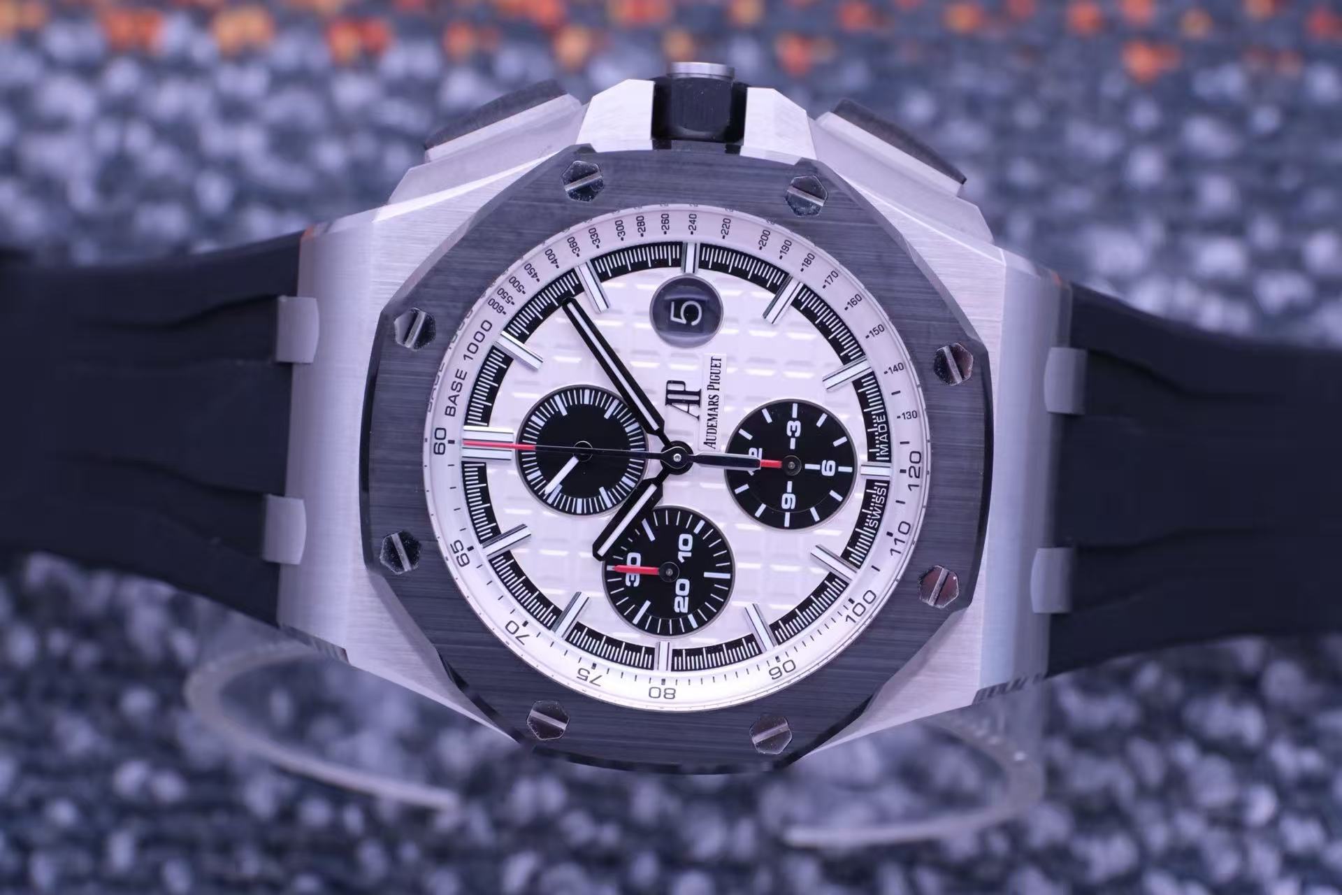 ✦ Audemars Piguet Royal Oak Offshore 26400SO 44mm Stainless Steel Panda Disc Automatic Mechanical