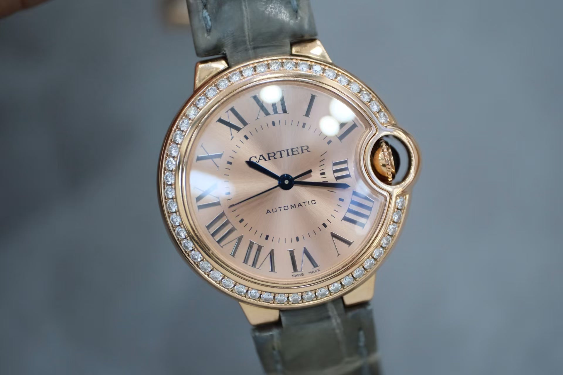 ✦ 卡地亚 Cartier 蓝气球 WJBB0076 33毫米 18K玫瑰金 镶钻 自动机械