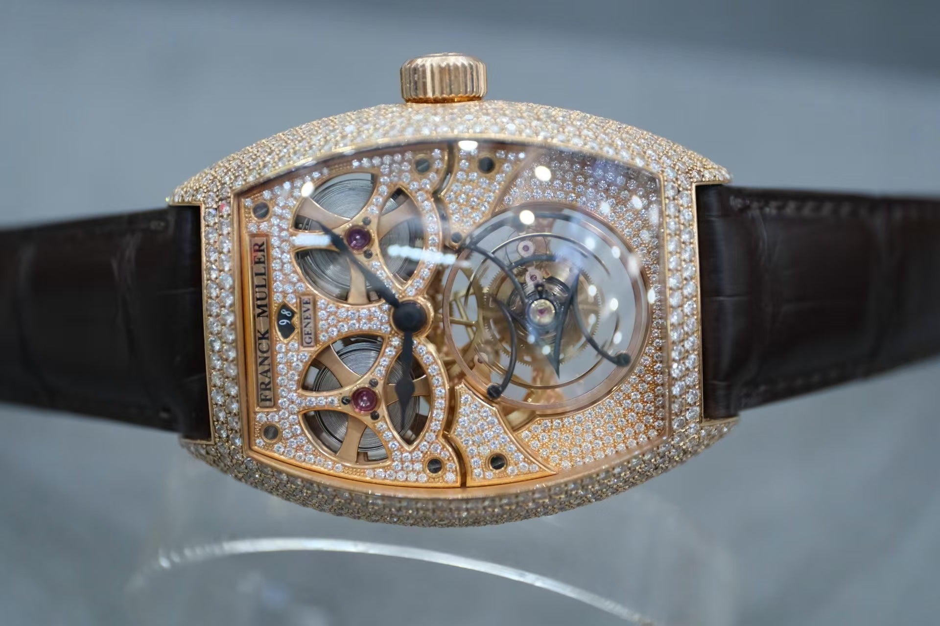 ✦ Franck Muller 8889 18K Rose Gold Full Diamond Tourbillon Manual Mechanical