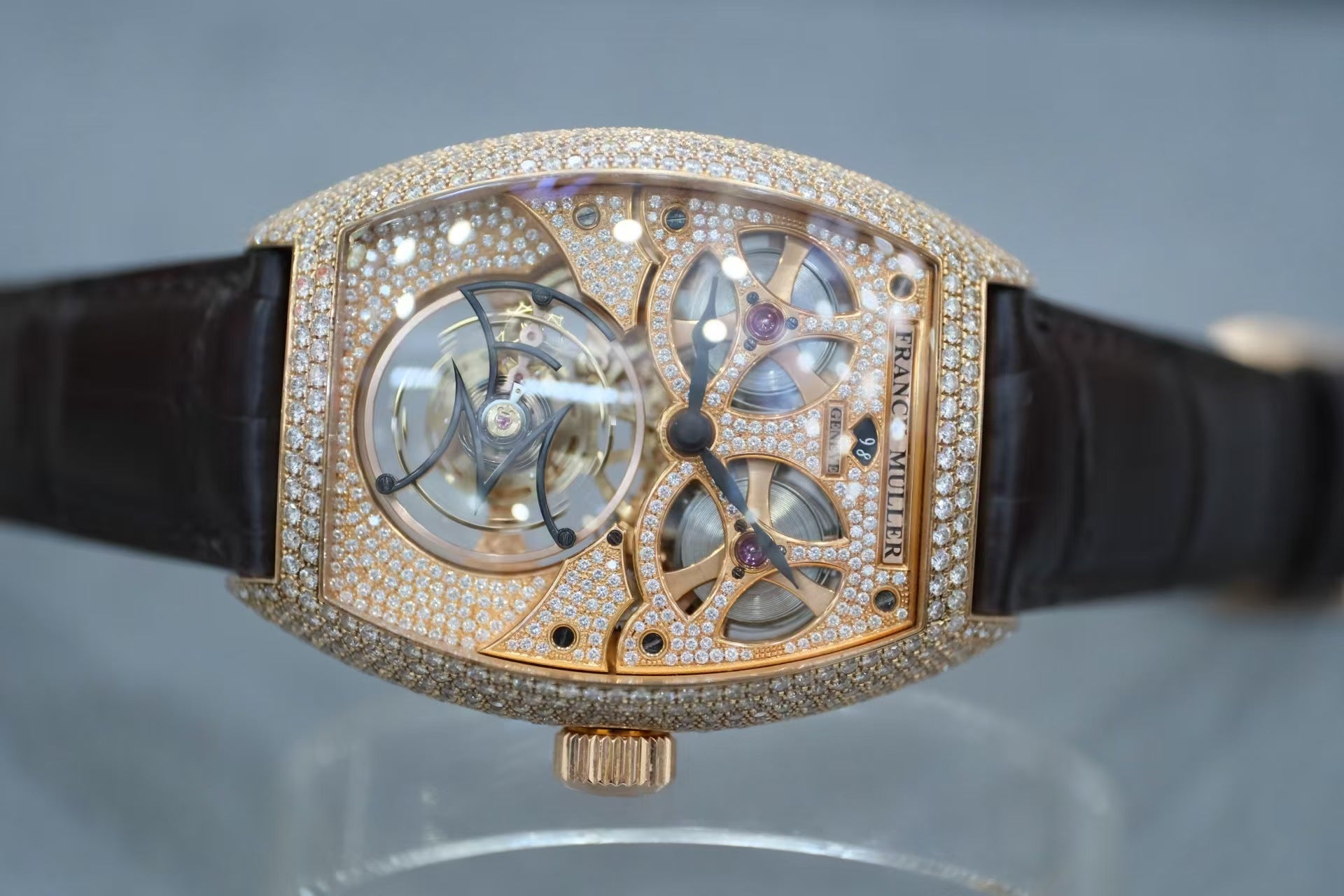 ✦ Franck Muller 8889 18K Rose Gold Full Diamond Tourbillon Manual Mechanical