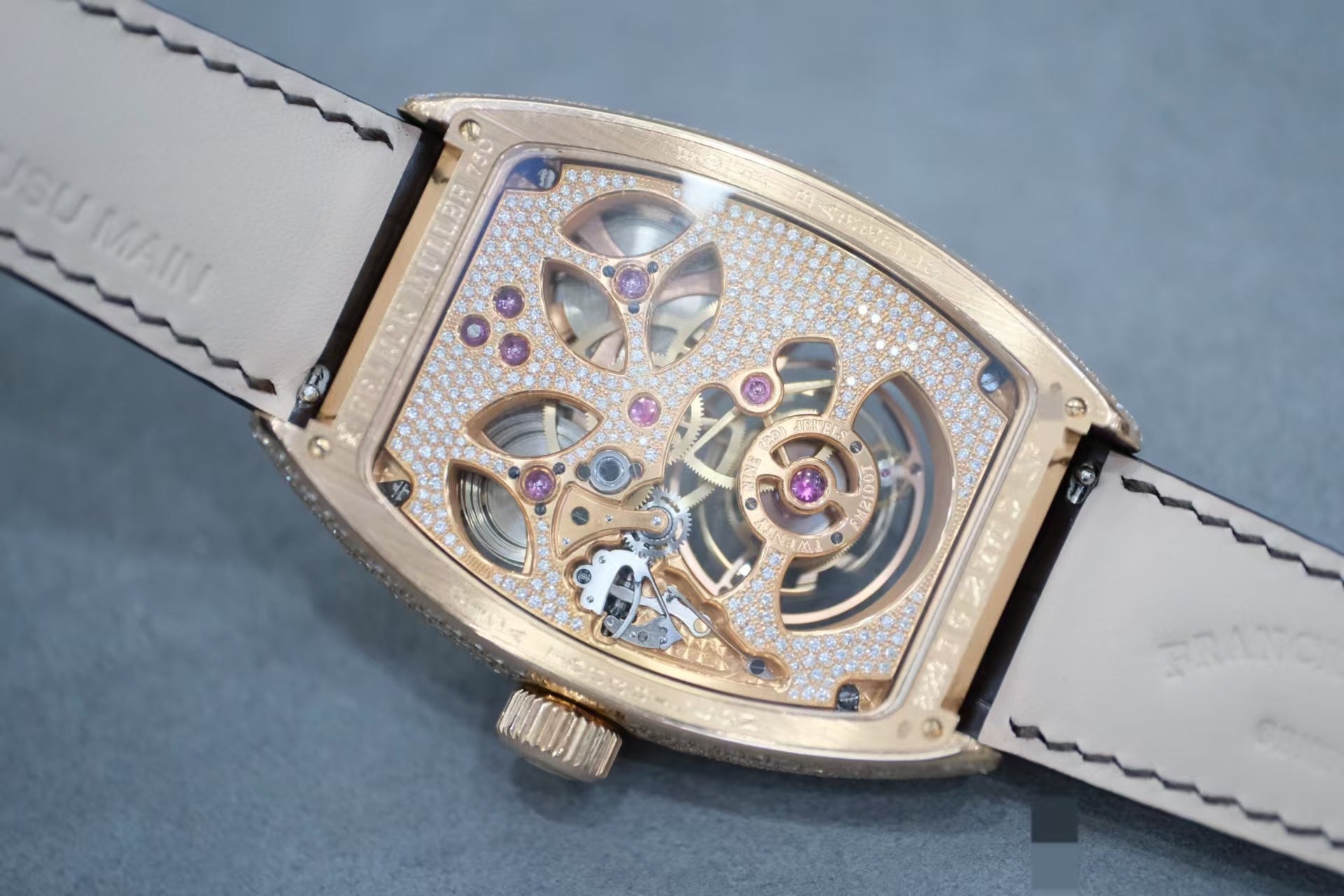 ✦ Franck Muller 8889 18K Rose Gold Full Diamond Tourbillon Manual Mechanical