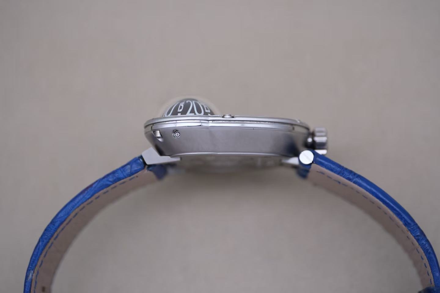 ✦ MB&F Independent Watch HM3 Frog Eye 47mm Titanium 3D Stereodynamic Automatic Watch