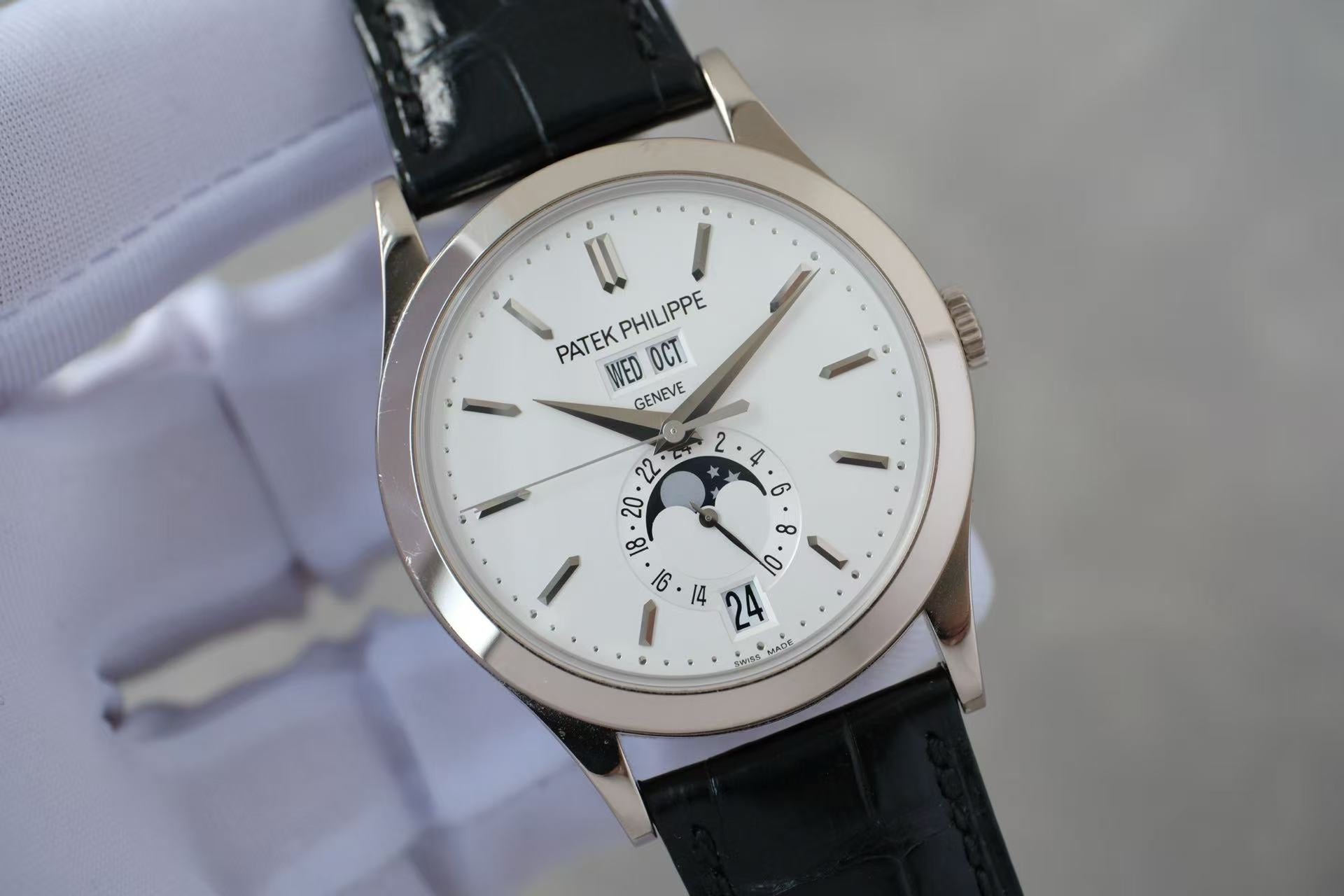 百达翡丽 Patek Philippe 复杂功能时计系列 5396G-011 18K白金 年历月相 自动机械 原始极品单表