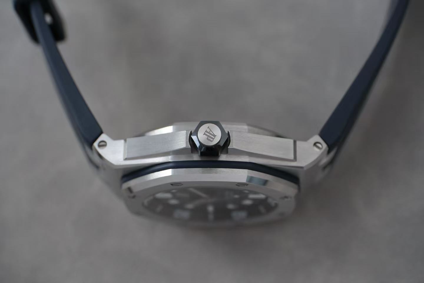 爱彼 Audemars Piguet 皇家橡树离岸型 15720ST.OO.A027CA.01 42毫米 精钢 2021年国行全套