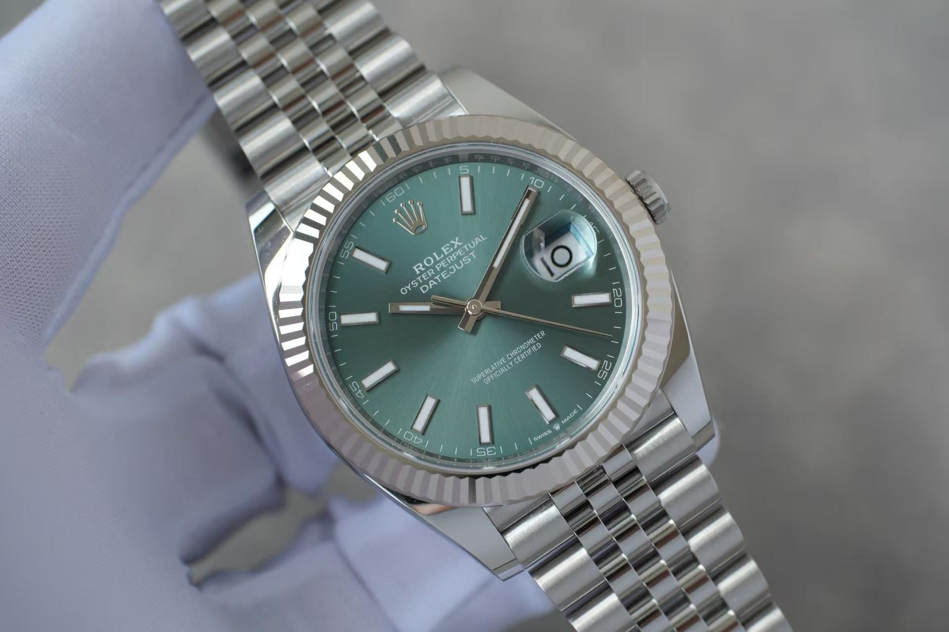 ✦ 劳力士 Rolex 日志型 126334 41毫米 薄荷绿盘 18K白金狗牙圈 2024年11月全套未使用