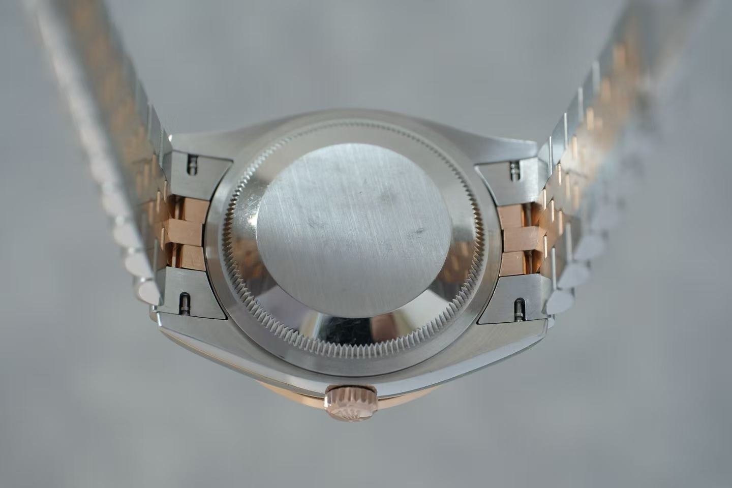 ✦ Rolex Datejust 36mm 126281RBR Rose Gold and Steel Bezel with Diamond Trim, Coffee-Colored Digital Hard Drive, 2020 Complete Set