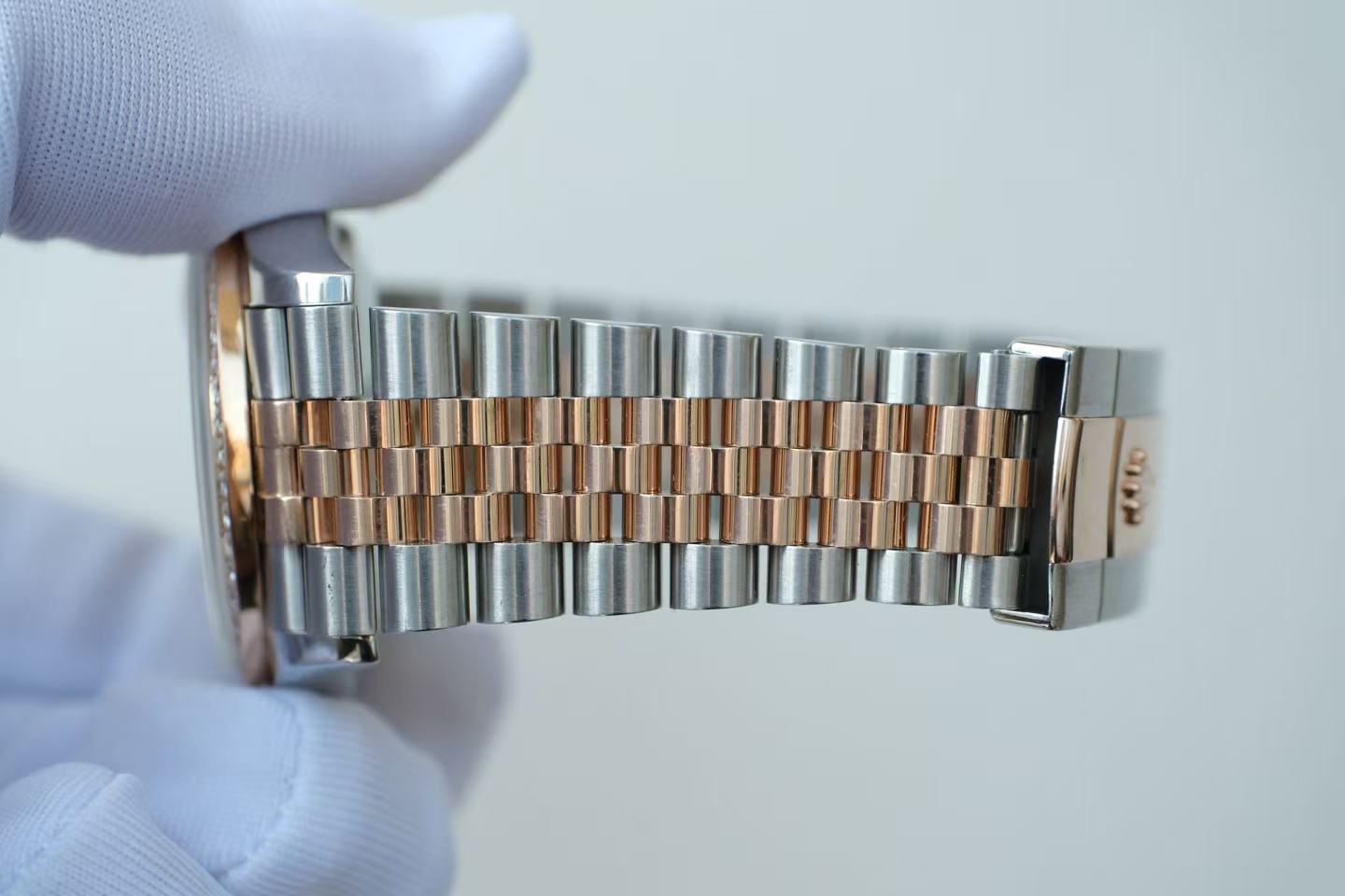 ✦ Rolex Datejust 36mm 126281RBR Rose Gold and Steel Bezel with Diamond Trim, Coffee-Colored Digital Hard Drive, 2020 Complete Set