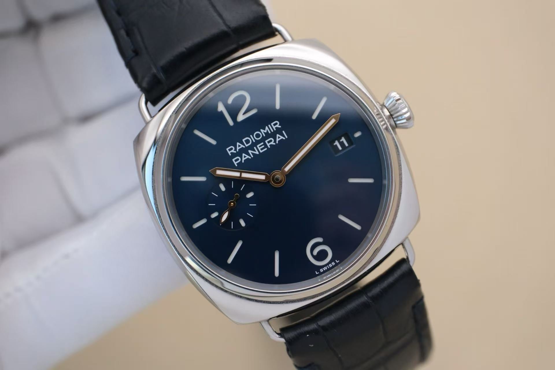 ✦ Panerai Radiomir PAM01293 Blue Dial Polished Stainless Steel 40mm, 2024 Full Set (8-Year Extended Warranty)
