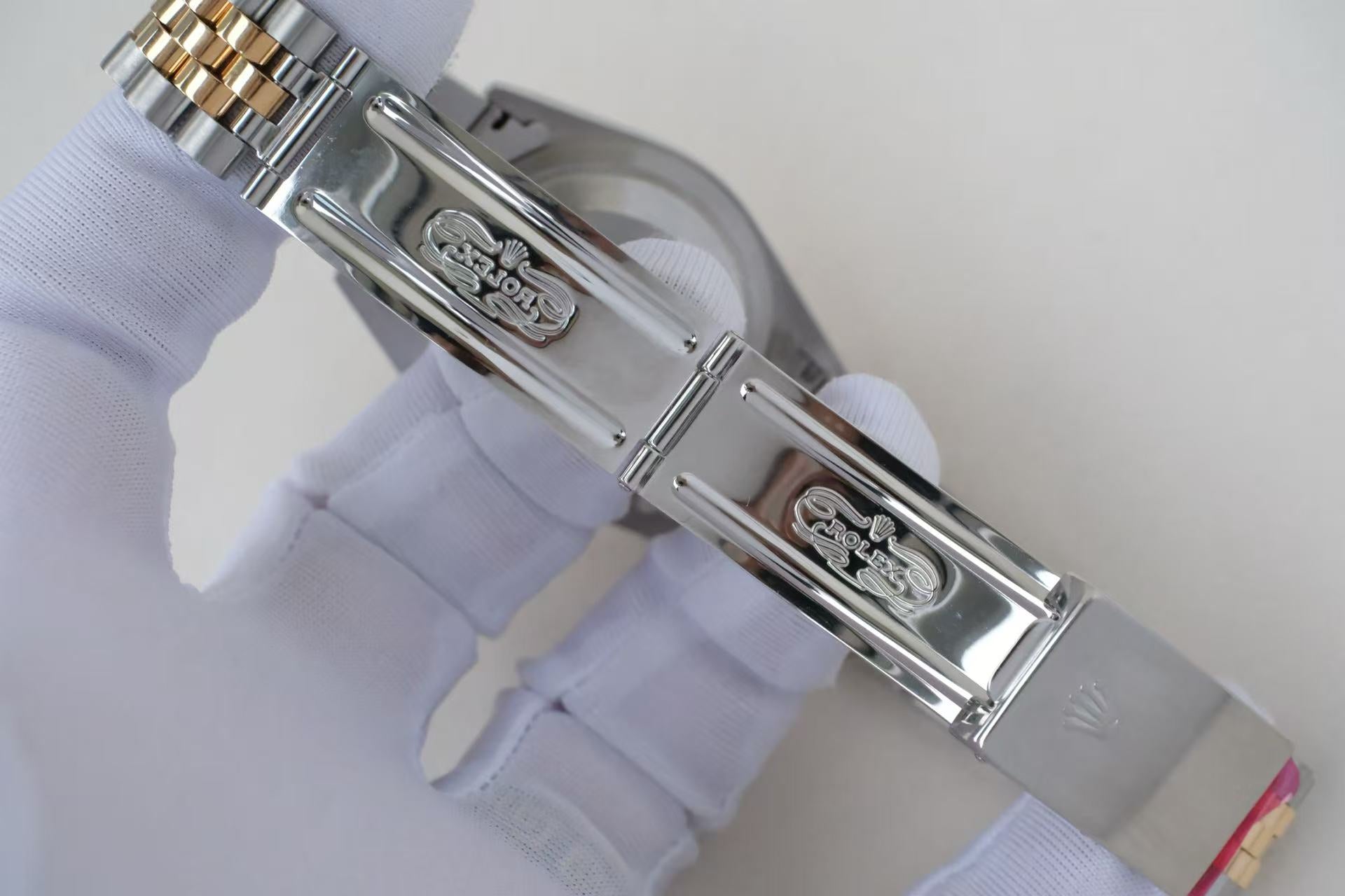 ✦ Rolex Datejust 36mm 16233, two-tone champagne gold dial with small diamonds, W series, exquisite single watch