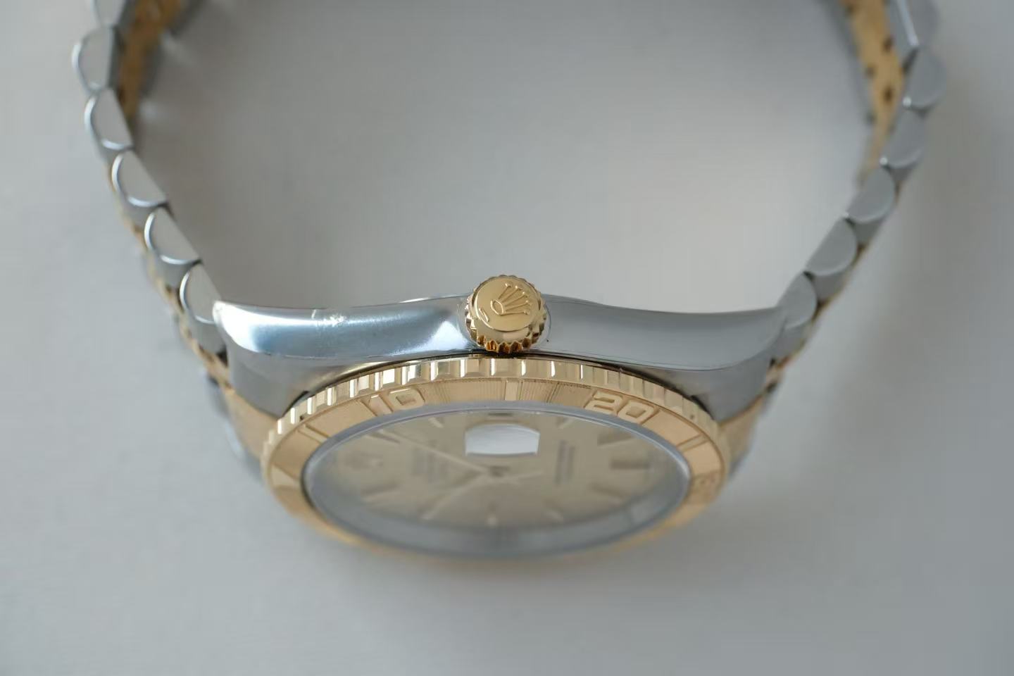 ✦ 劳力士 Rolex 日志型 "爬山虎" 16263 间金 香槟盘 36mm K字头 库存未使用全套 (带膜)